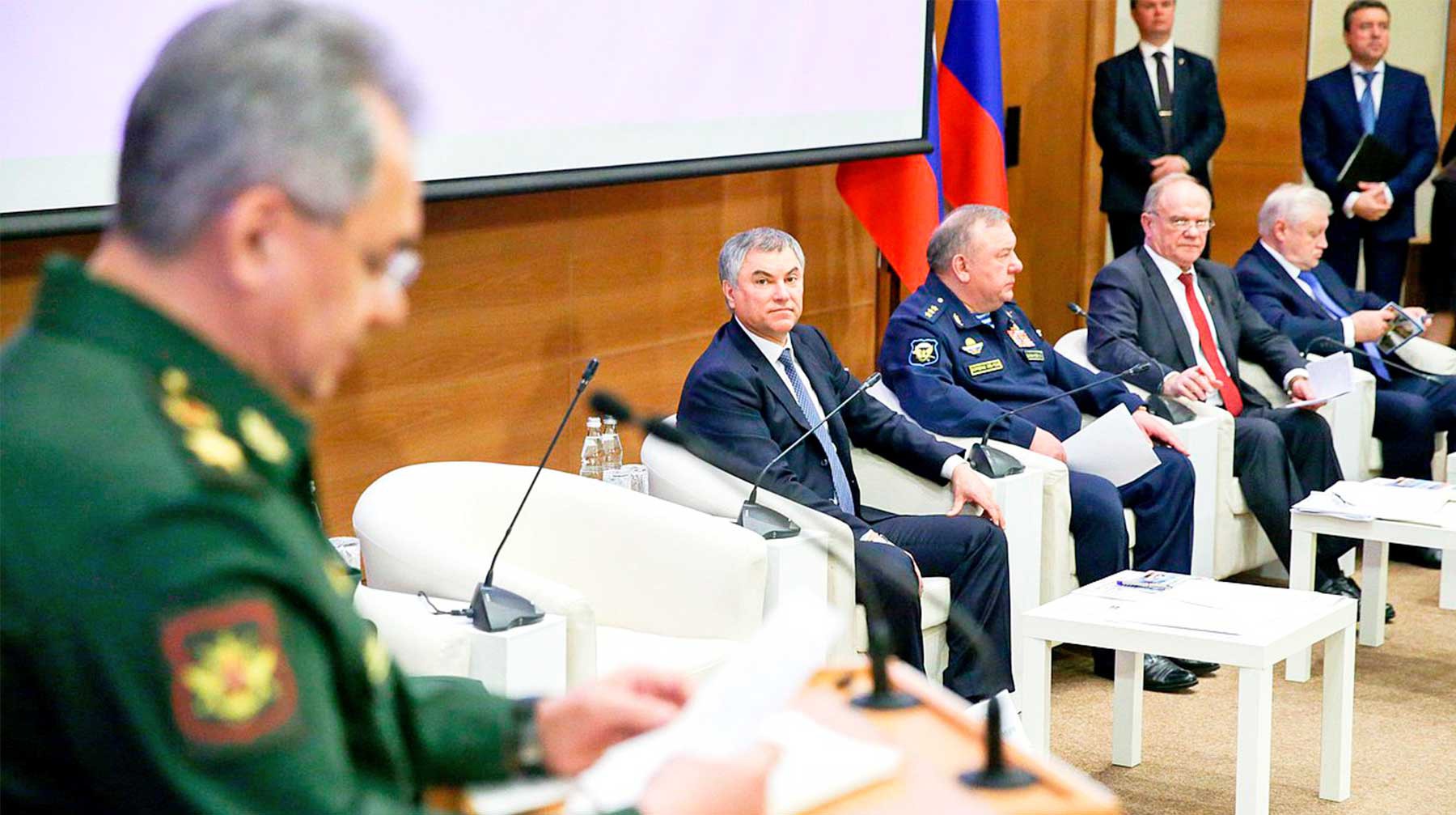 Dailystorm - Володин отметил роль президента в восстановлении обороноспособности России