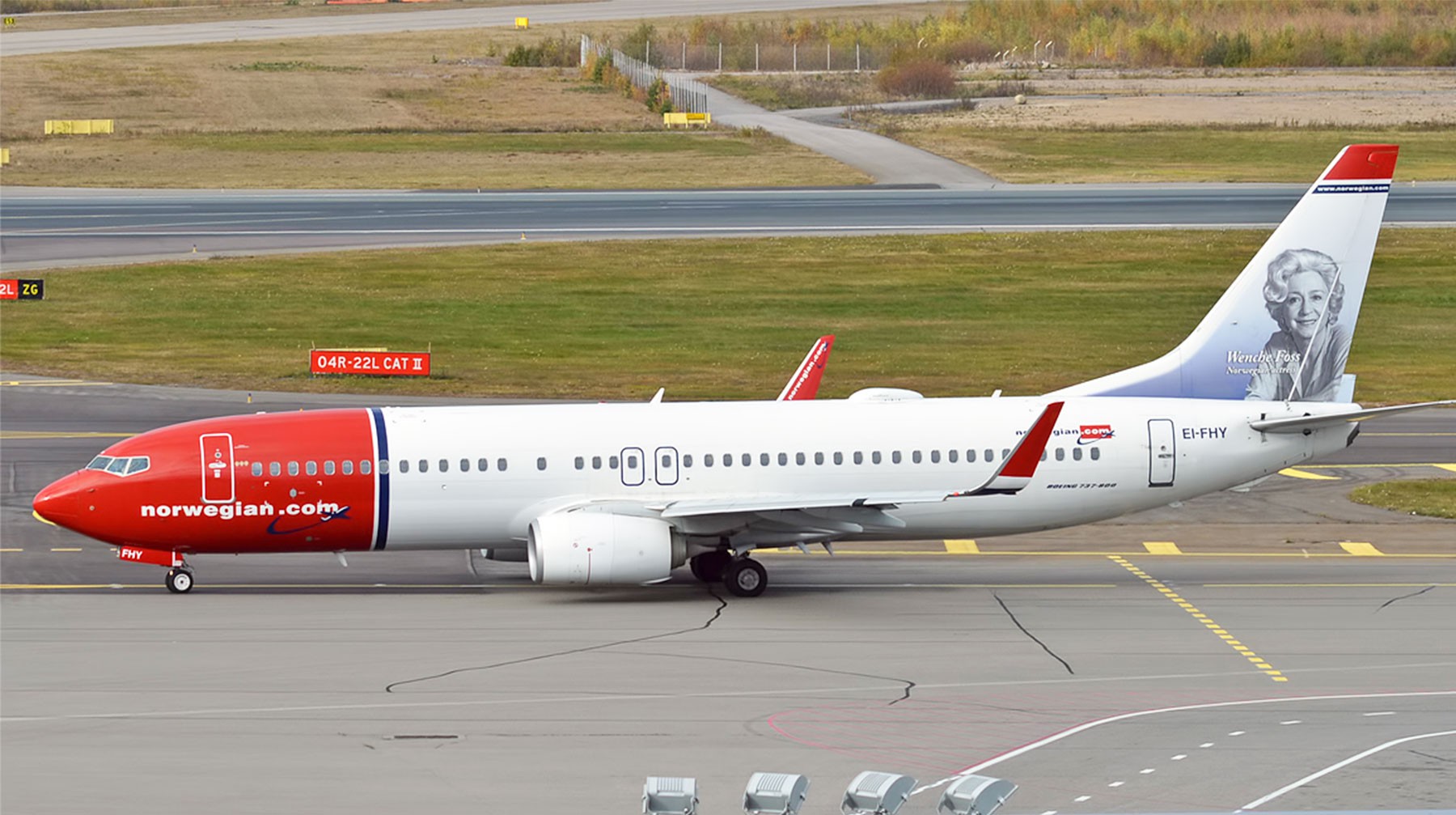 Dailystorm - Boeing 737 MAX 8 компании Norwegian развернулся и возвращается в Стокгольм