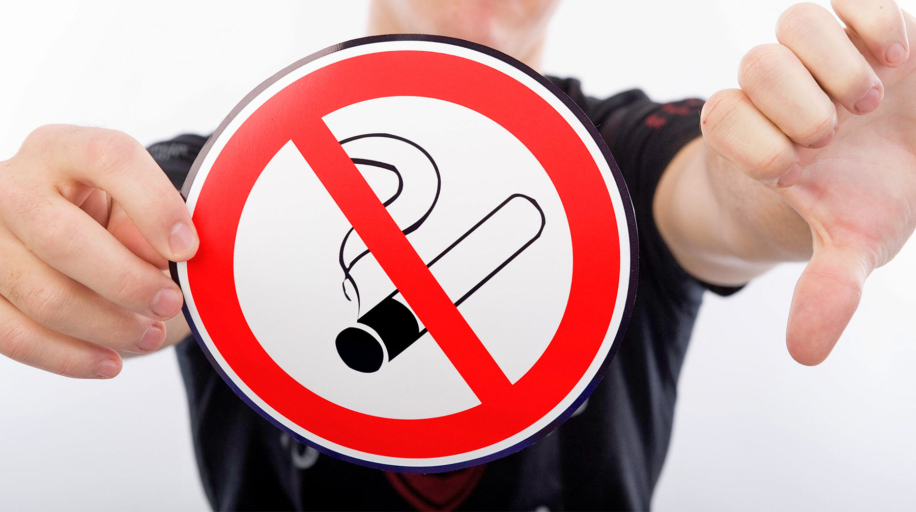 Министерство разработает законопроекты по защите россиян от вреда алкоголя и табака до конца текущего года undefined
