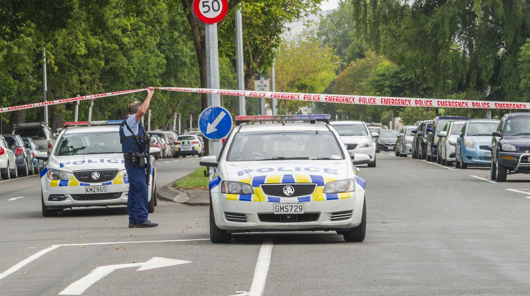 Dailystorm - Новозеландская полиция задержала подозреваемых в убийстве 27 человек в мечетях