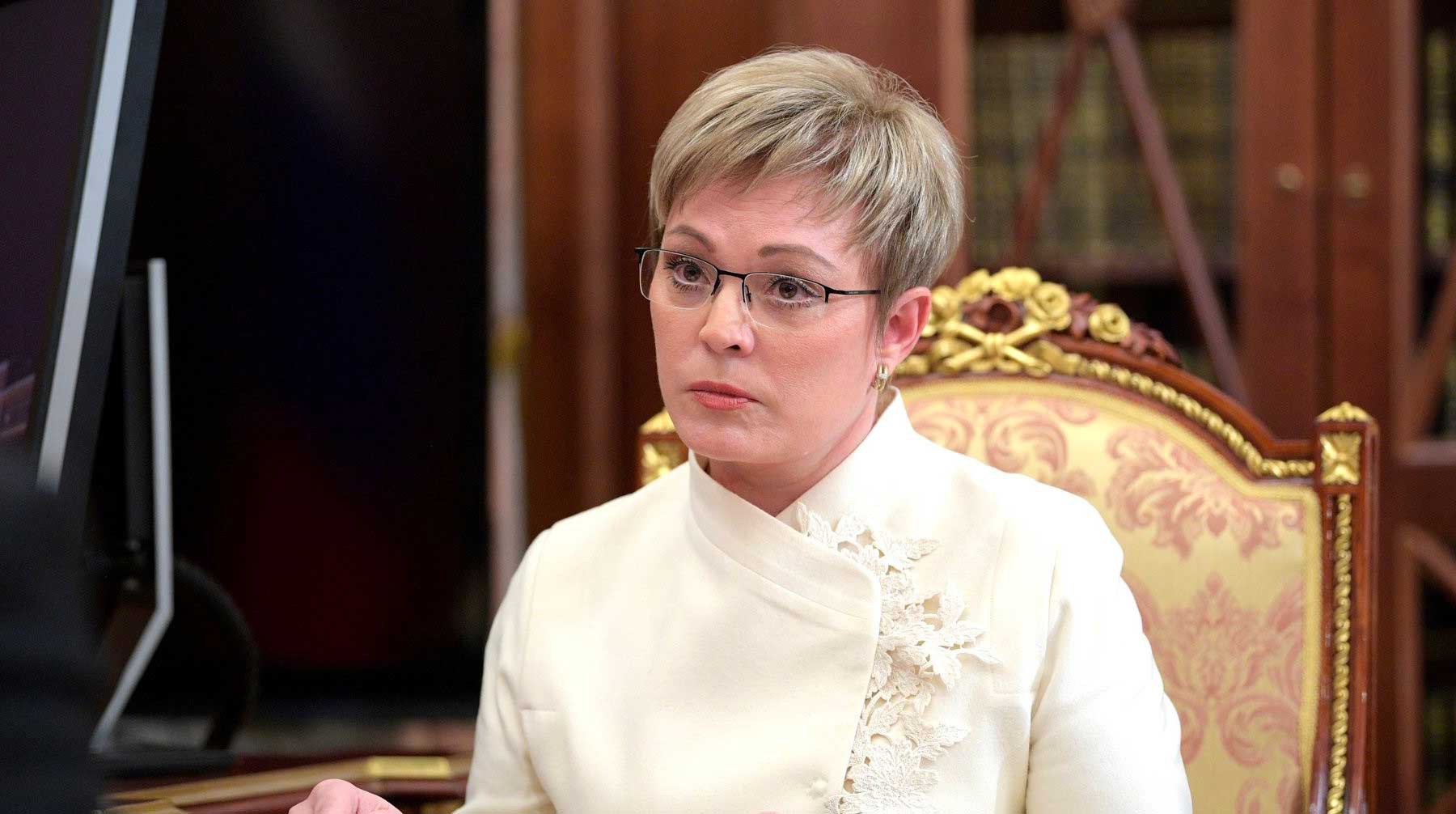 Dailystorm - Губернатор Мурманской области Марина Ковтун попросила президента принять ее отставку
