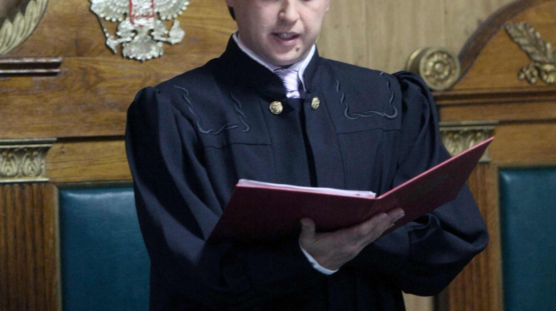 Денис Хисамов также лишен воинского звания капитана запаса undefined