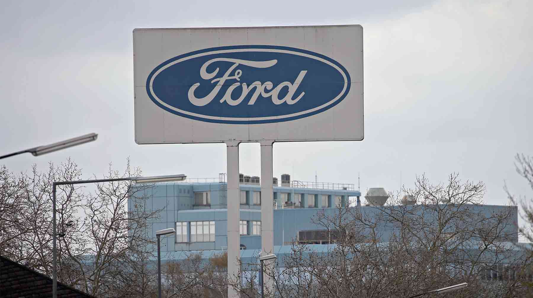 Dailystorm - Выходное пособие, как в Германии: рабочие с заводов Ford в России уточнили требования