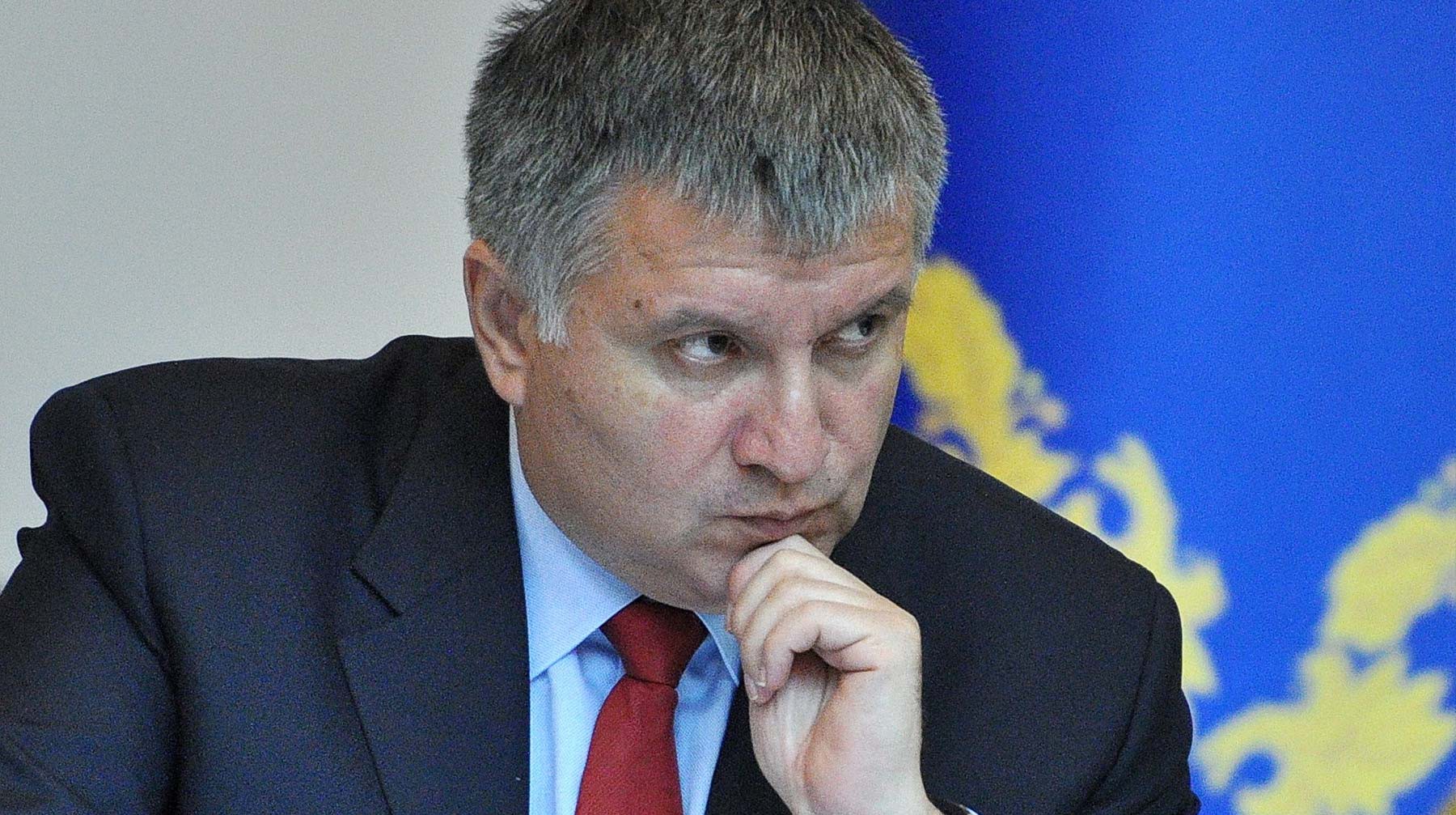Dailystorm - Глава МВД Украины осудил грубую агитацию на выборах президента
