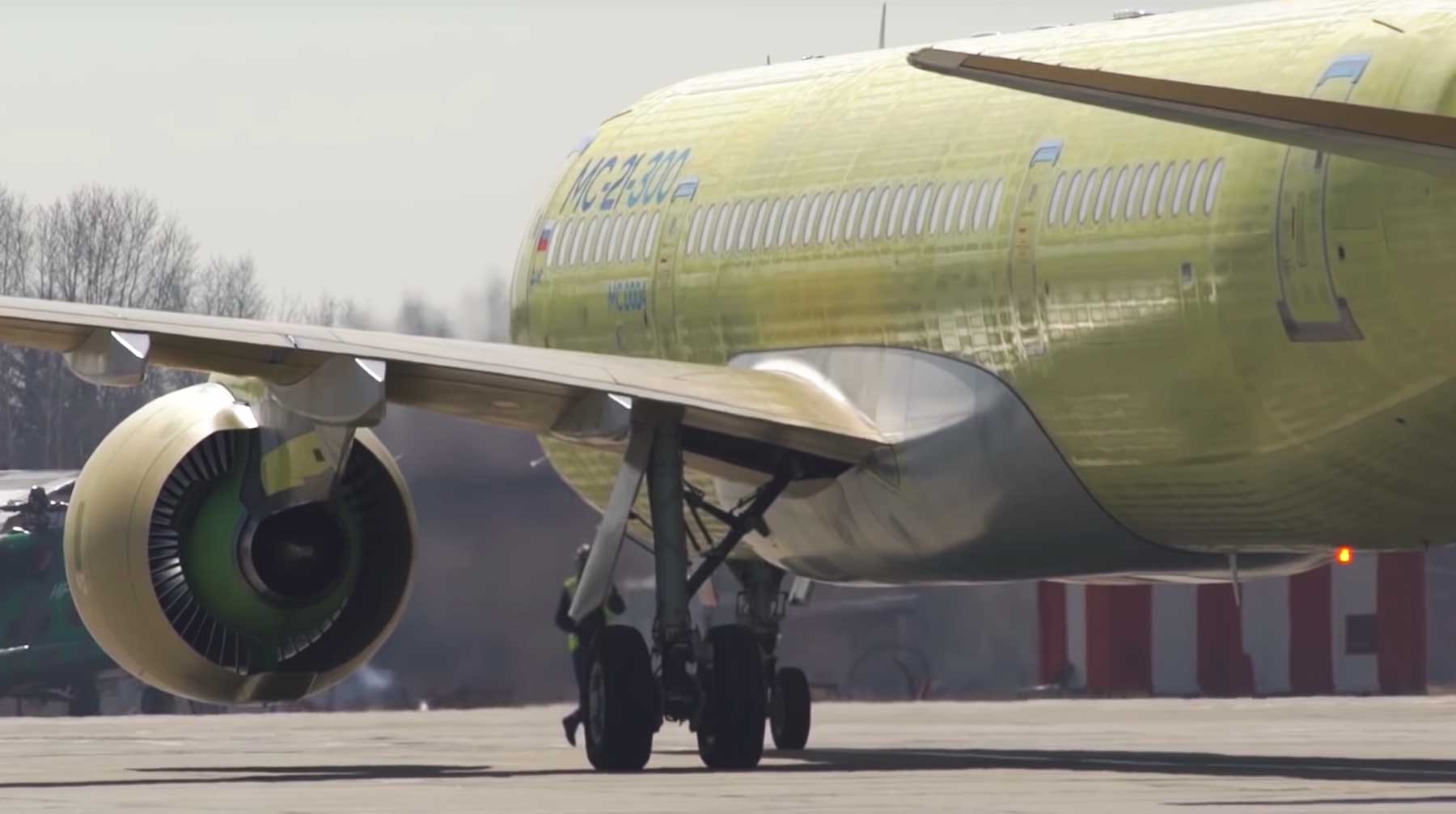 Dailystorm - В Сети появилось видео полета нового пассажирского лайнера МС-21