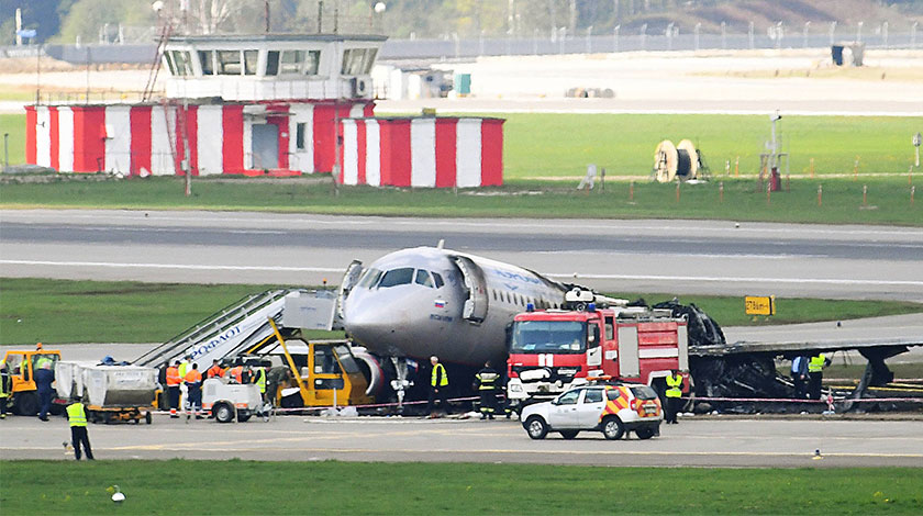 Следствие рассматривает ошибку пилотов как основную причину крушения самолета «Аэрофлота», рассказали источники издания Фото: © GLOBAL LOOK press