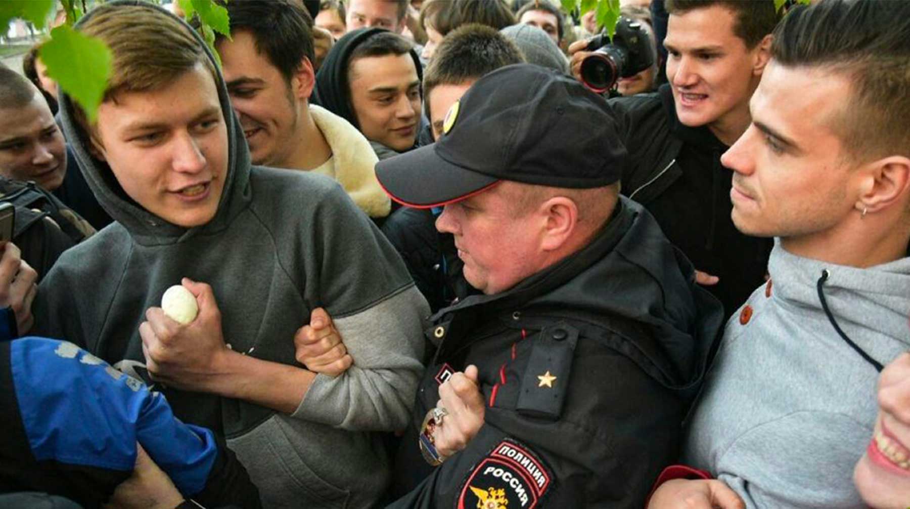 По данным полиции, в отношении протестовавших 14 мая было составлено 29 протоколов об административных правонарушениях Фото: © telegram / 66.ru