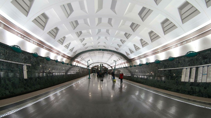 Станция метро «Славянский бульвар»