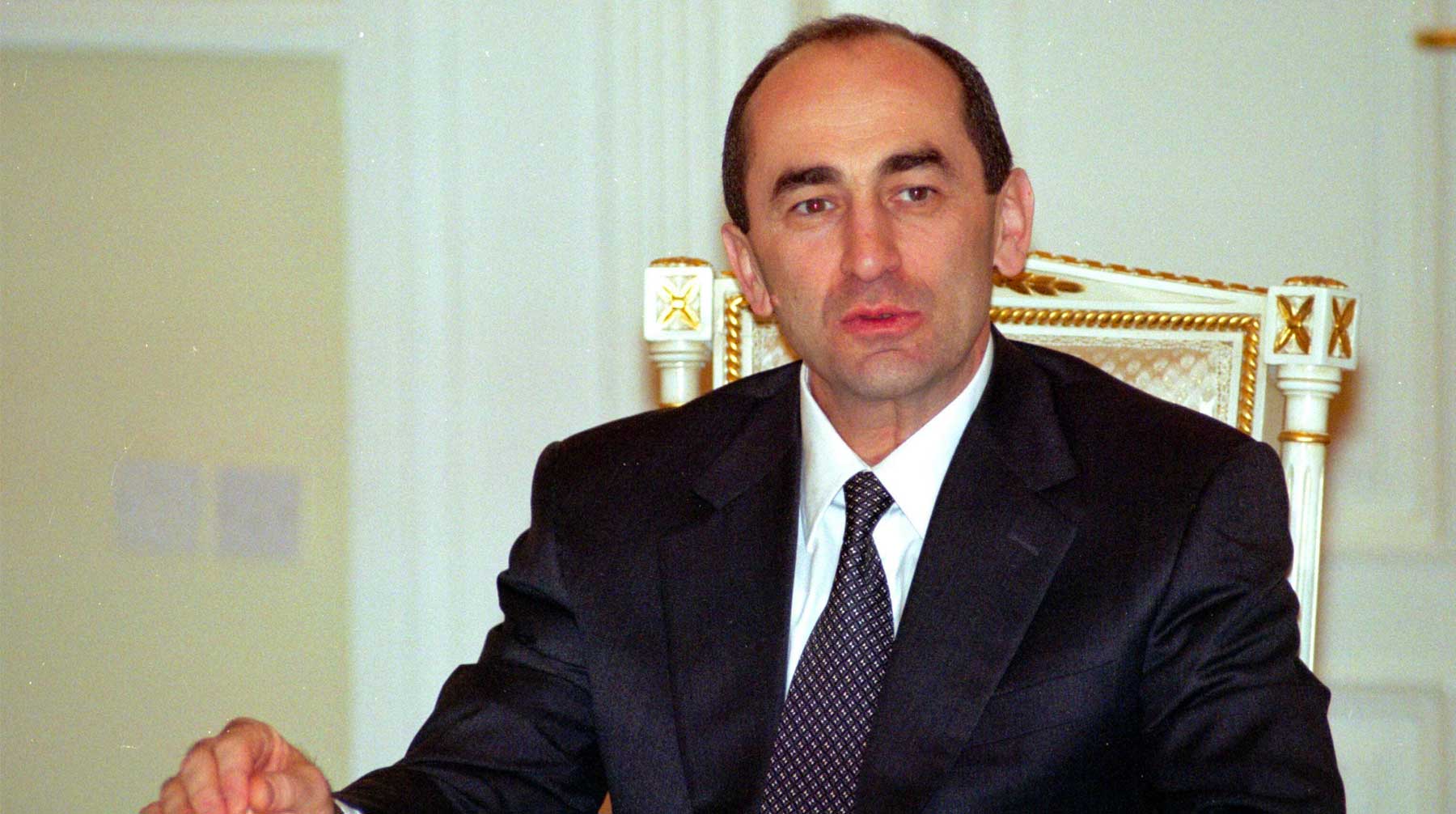 Бывшего главу государства обвиняют в свержении конституционного строя Роберт Кочарян