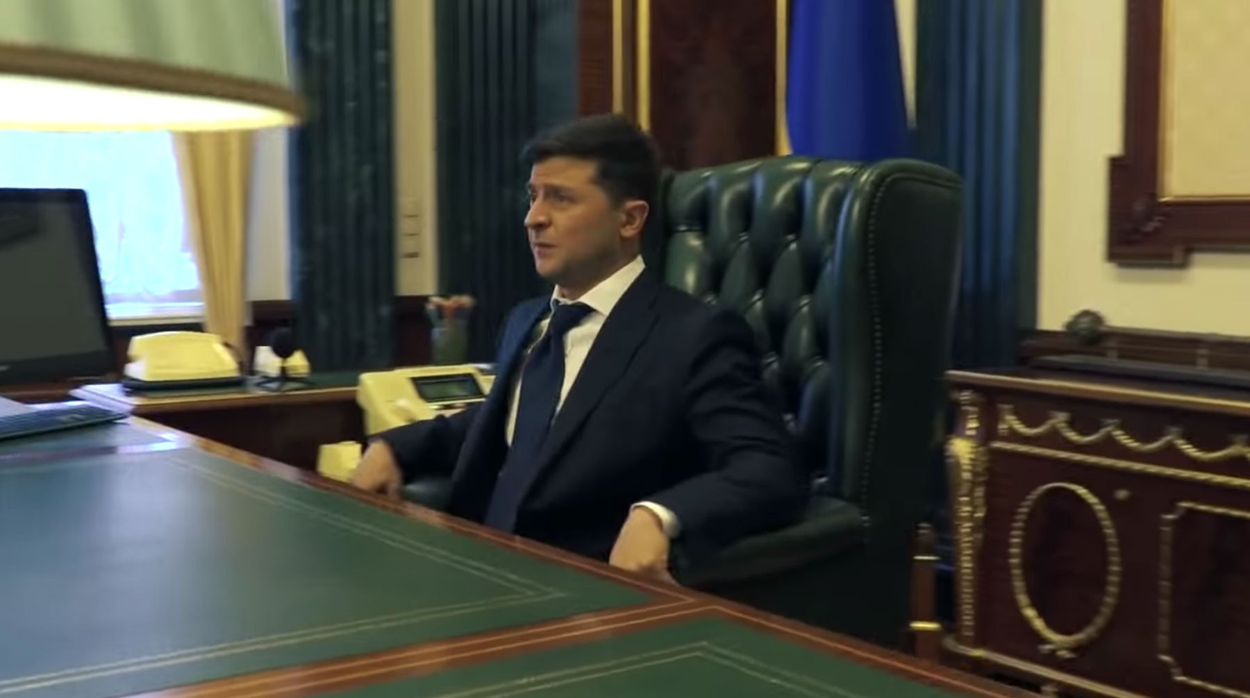 Dailystorm - Зеленскому не понравилось рабочее место президента Украины