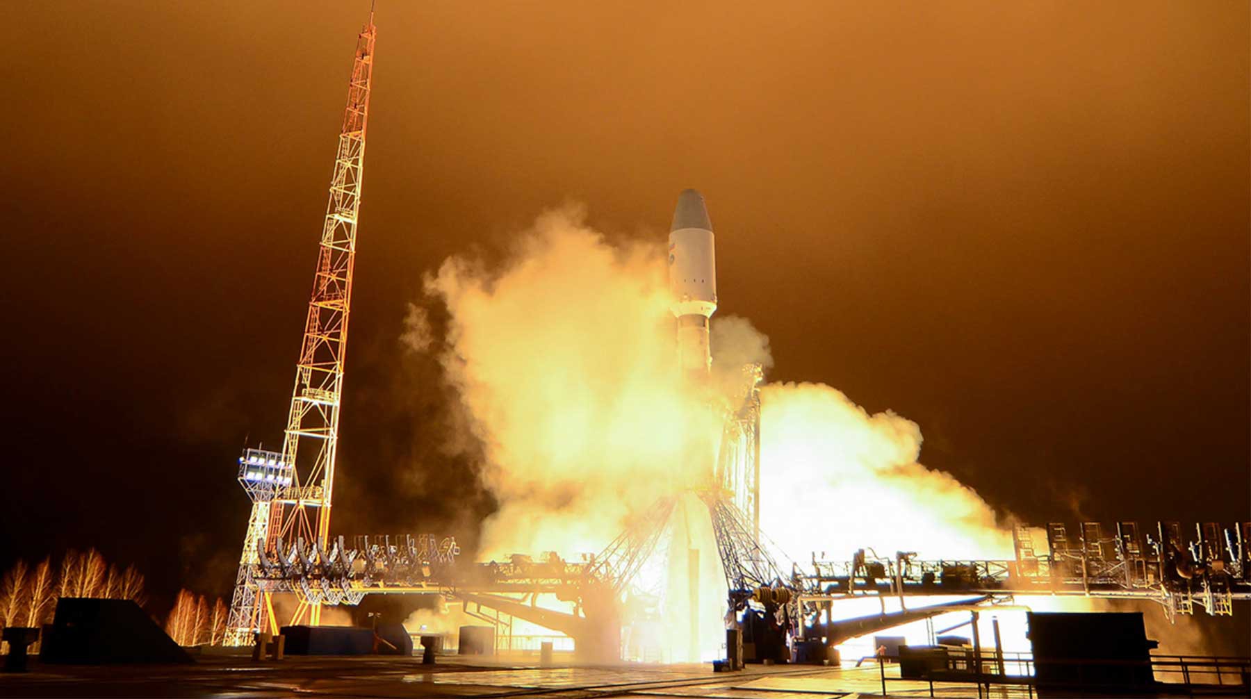 Dailystorm - Молния попала в ракету-носитель «Союз» при старте с Плесецка — видео