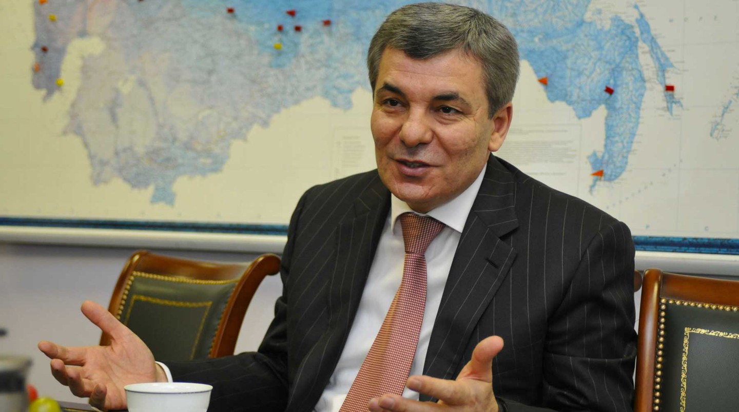 Арсен Каноков
