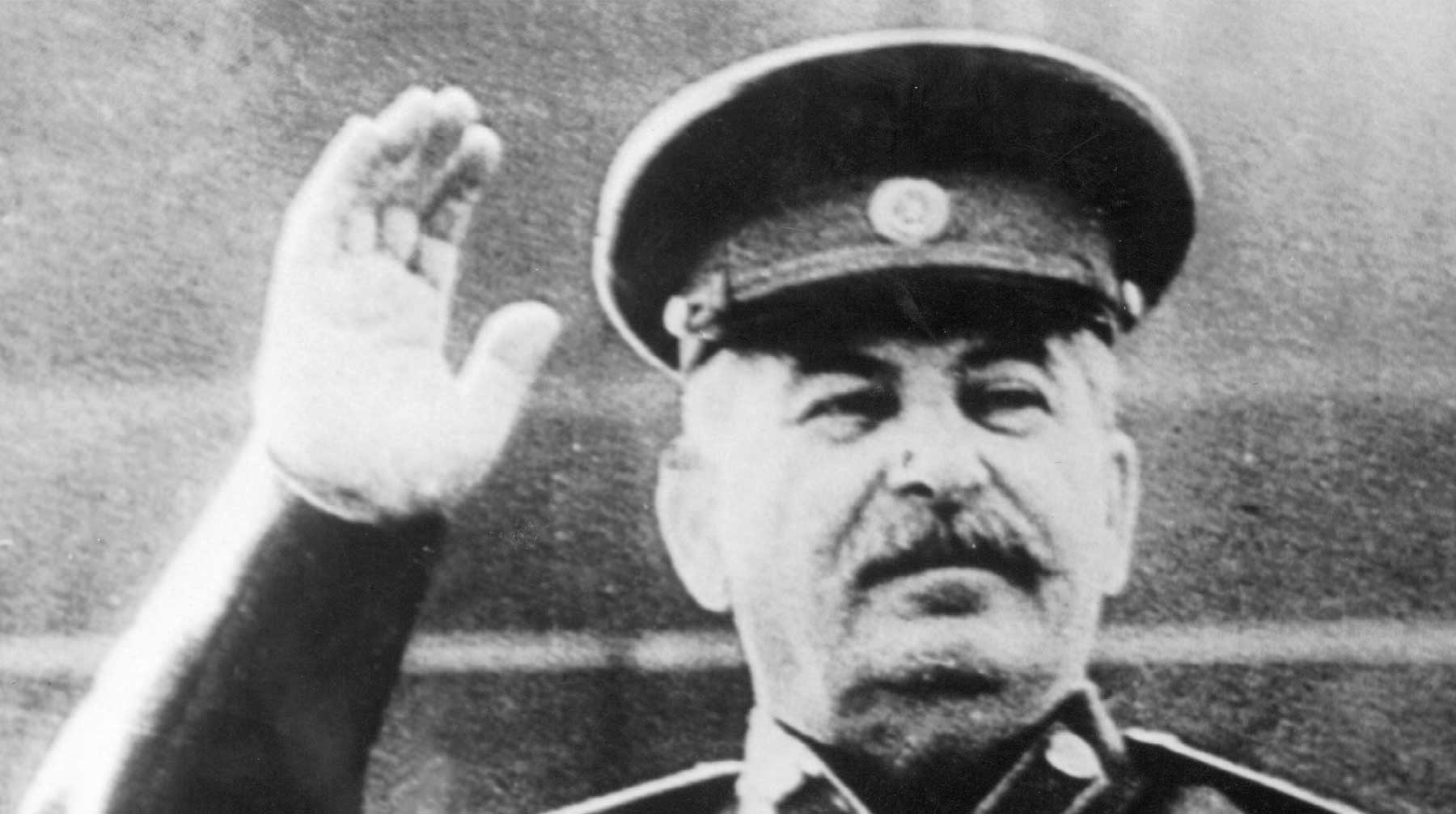 Dailystorm - Сибирские коммунисты, рэперы и диджеи выступят во славу Сталина