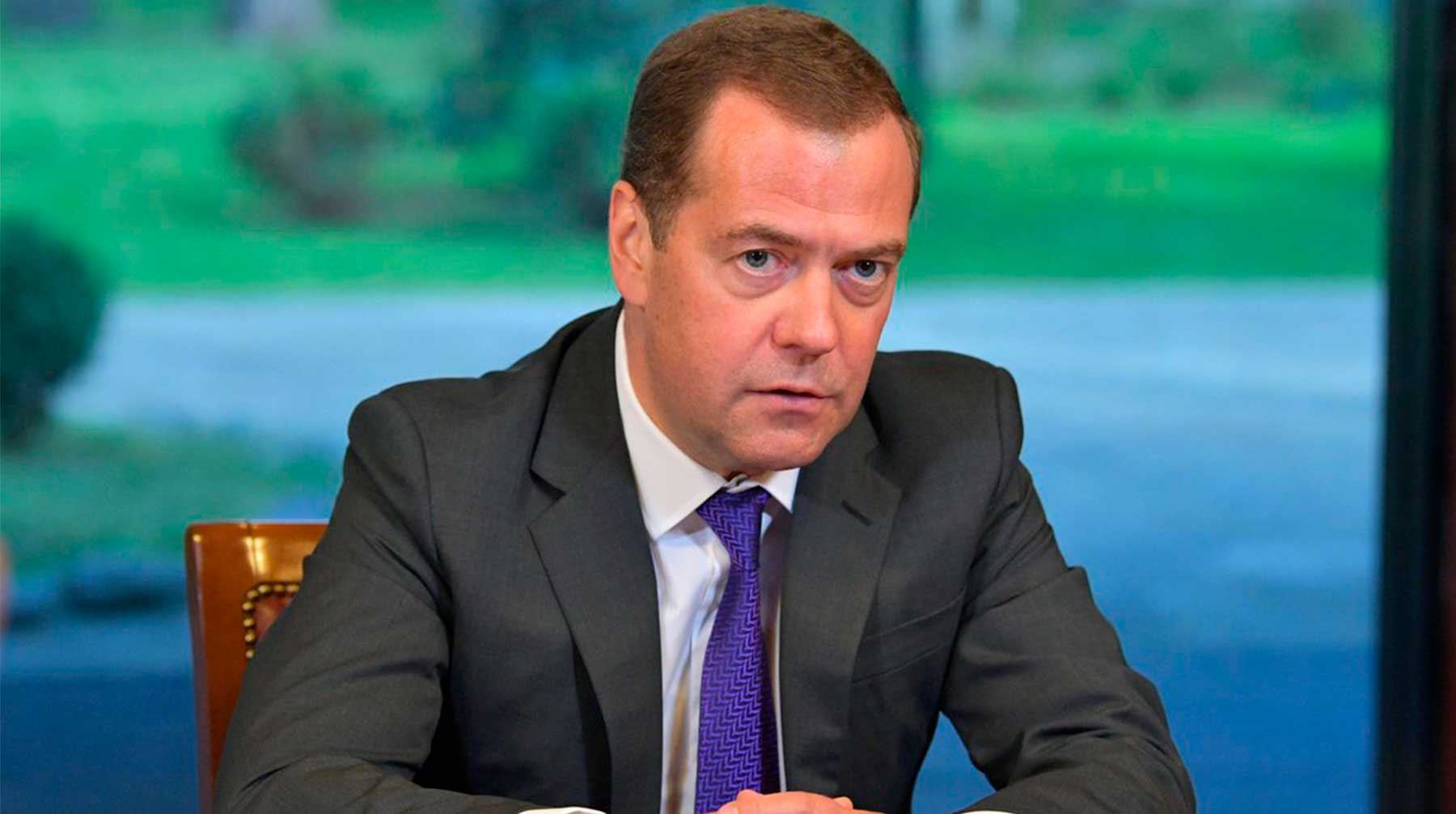 Вице-премьер пообещал обсудить информацию на совещании с нефтяными компаниями 17 июня вечером Фото: © GLOBAL LOOK press / Russian Government