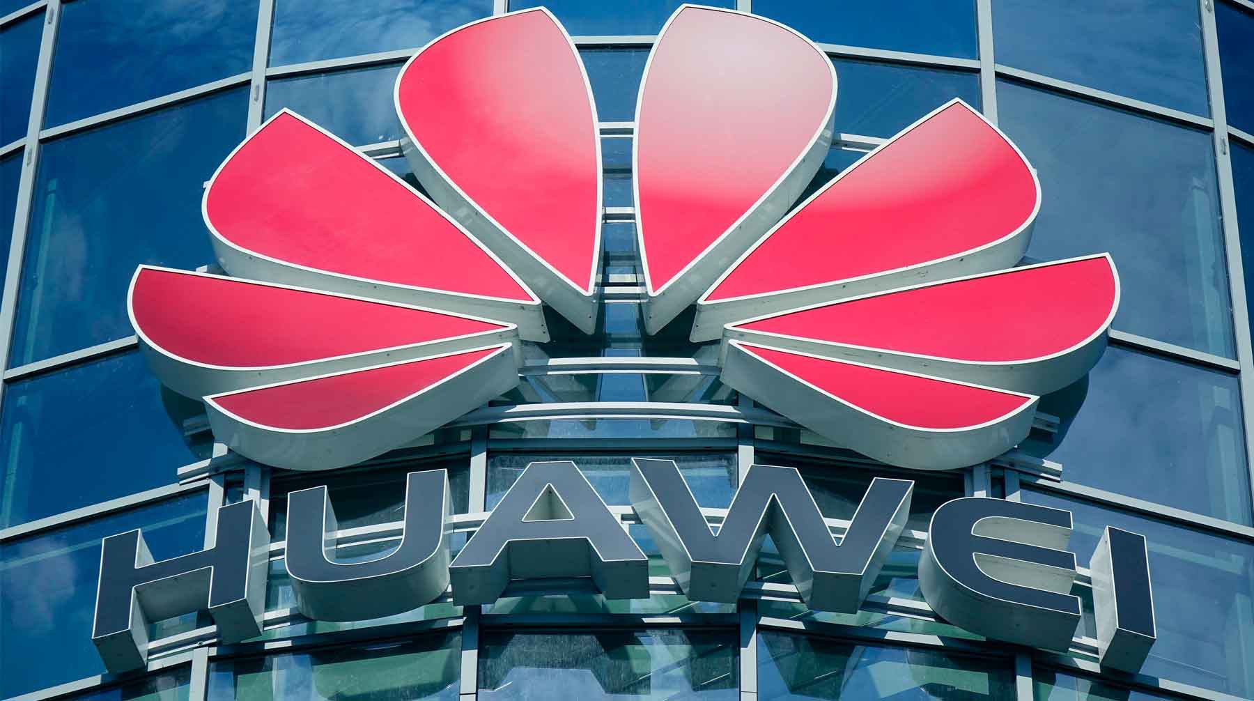 Dailystorm - Huawei оценил потерянную выручку из-за санкций США в шесть адронных коллайдеров