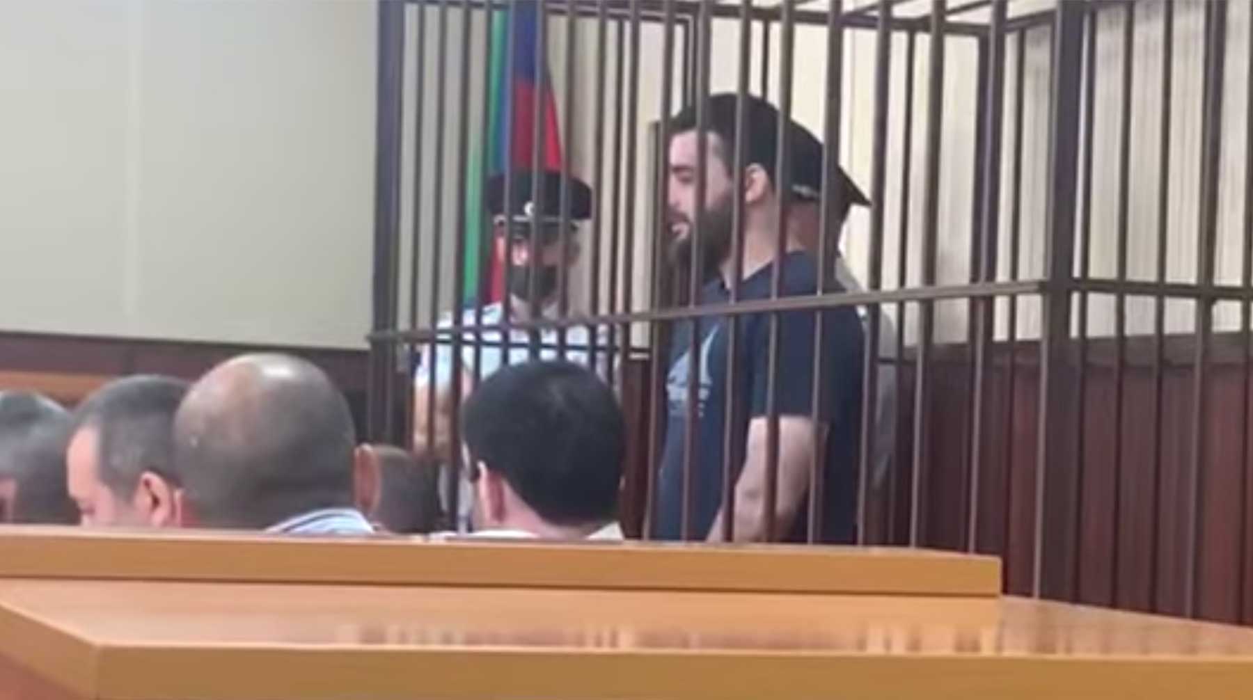 По ходатайству стороны обвинения суд проходит в закрытом режиме Абдулмумин Гаджиев