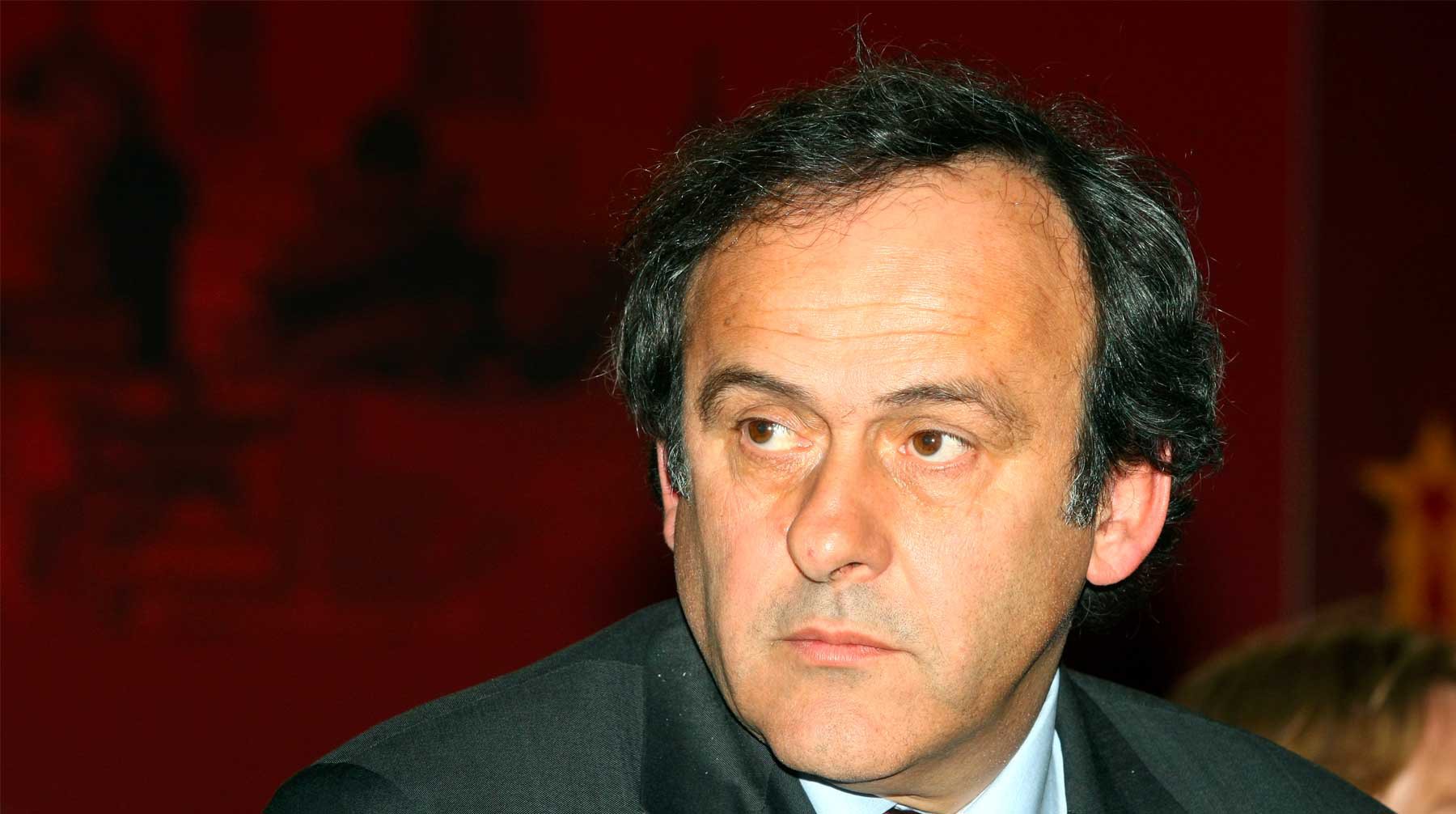 Dailystorm - Экс-главу UEFA Мишеля Платини арестовали по подозрению в коррупции