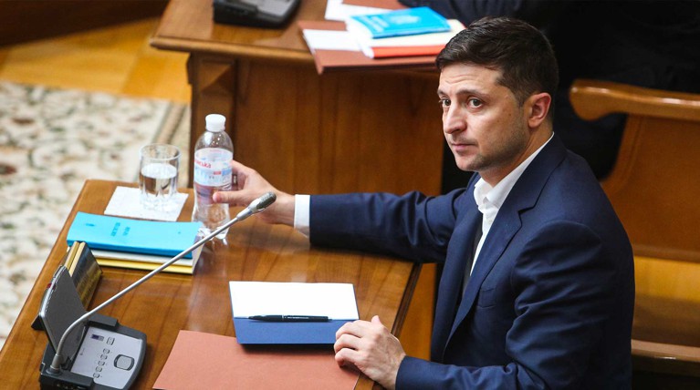 «Начнем с того, что Крым — это Украина»: Зеленский придумал, как завести разговор с Путиным — Daily Storm