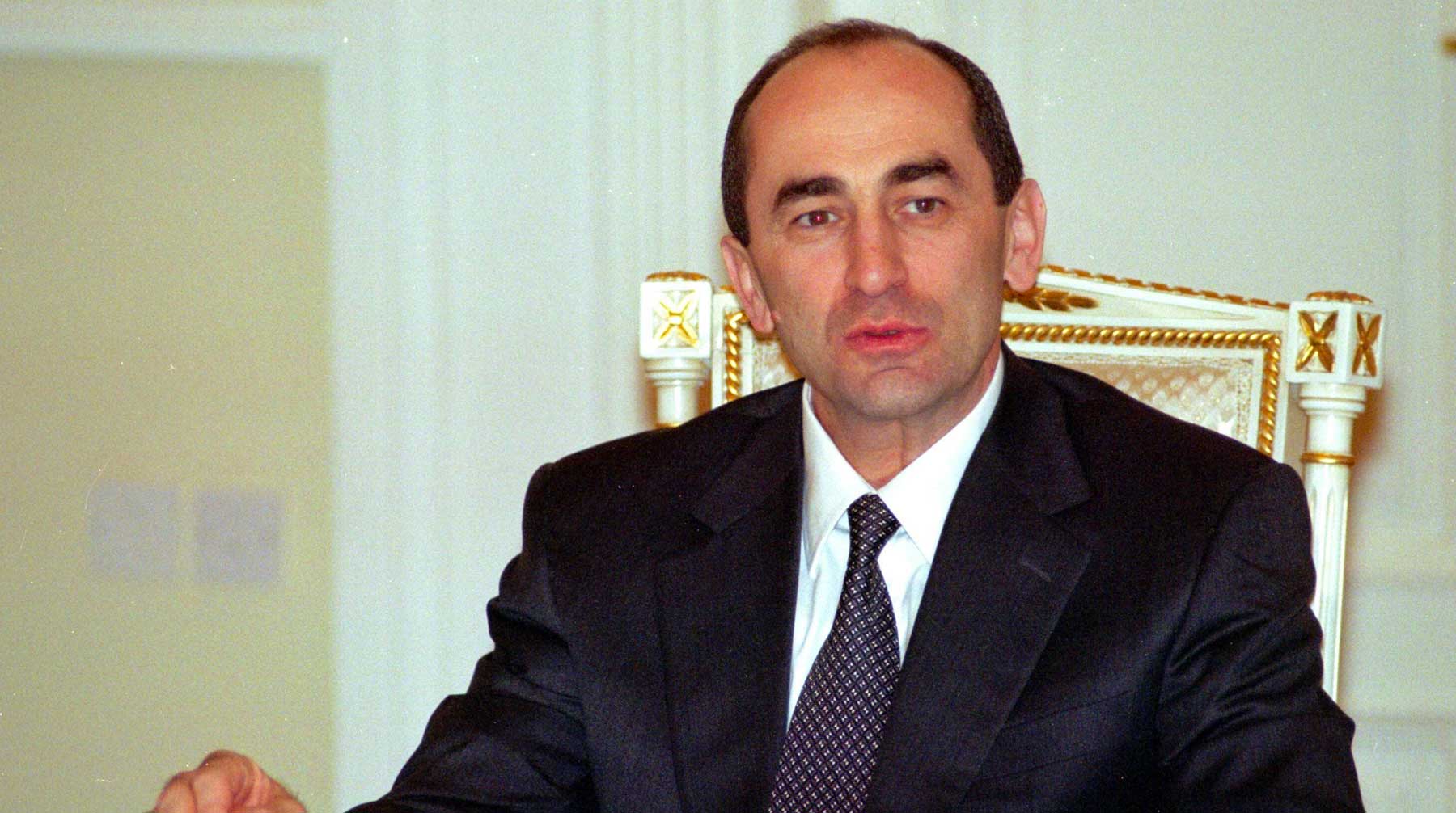 Бывший глава государства бойкотировал заседание Роберт Кочарян