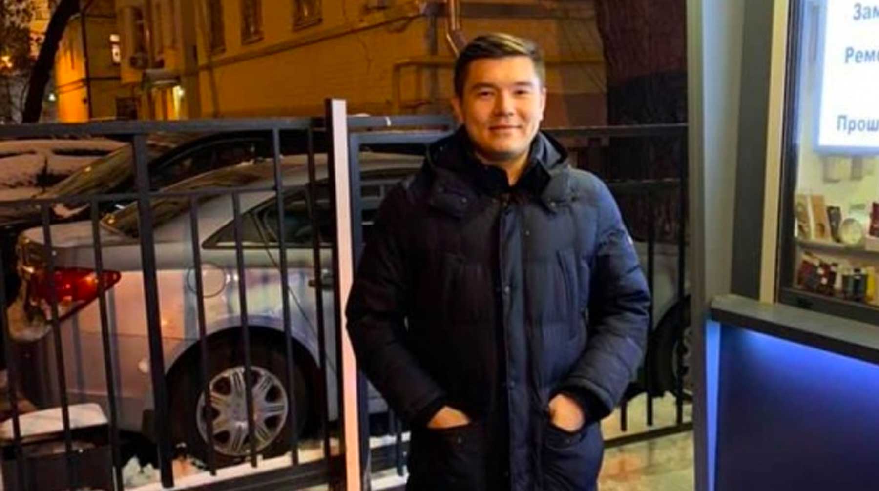 Ранее сообщалось, что Айсултан Назарбаев укусил препятствовавшего ему полицейского Айсултан Назарбаев