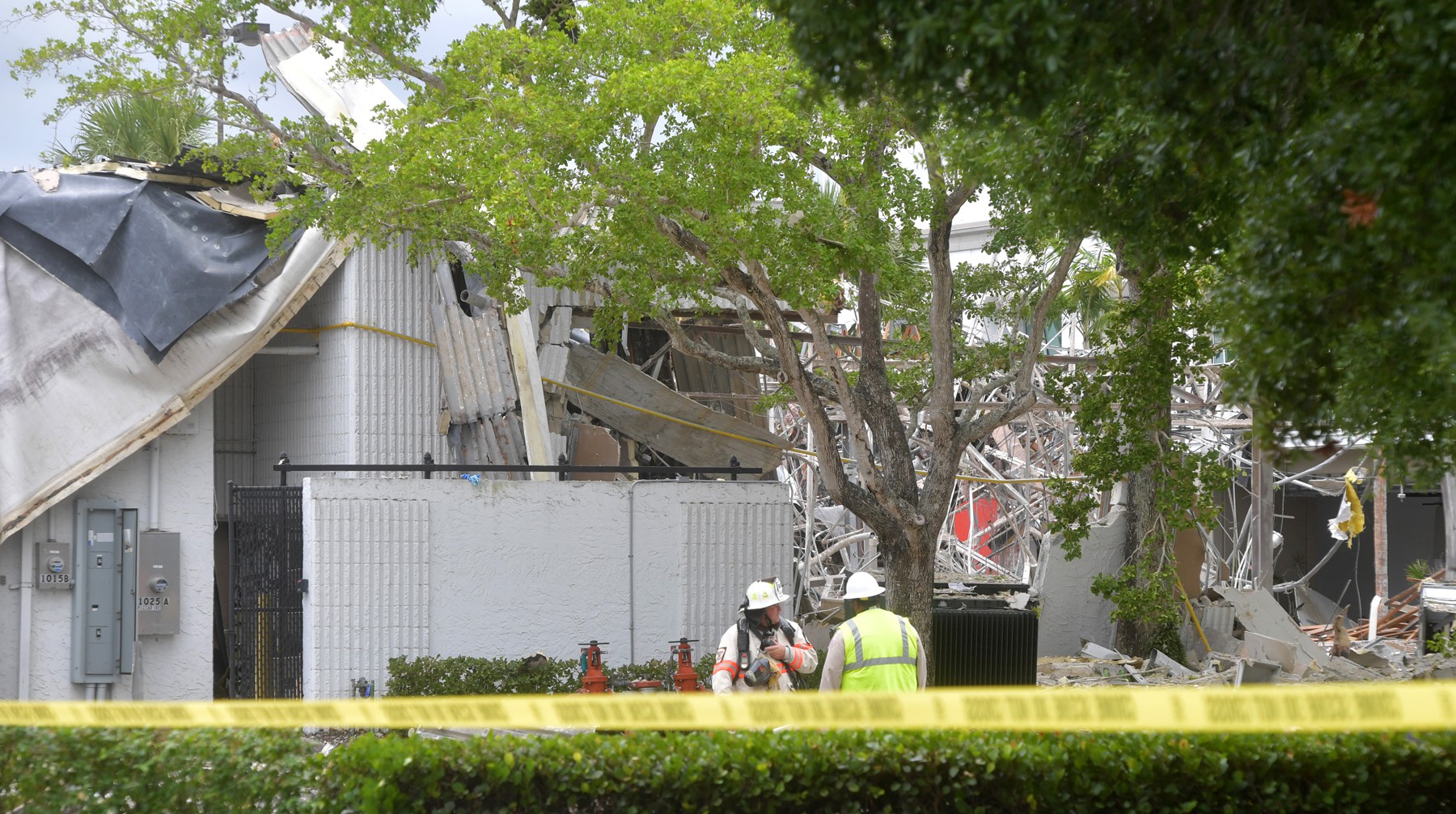 Dailystorm - Взрыв газа разрушил торговый центр во Флориде