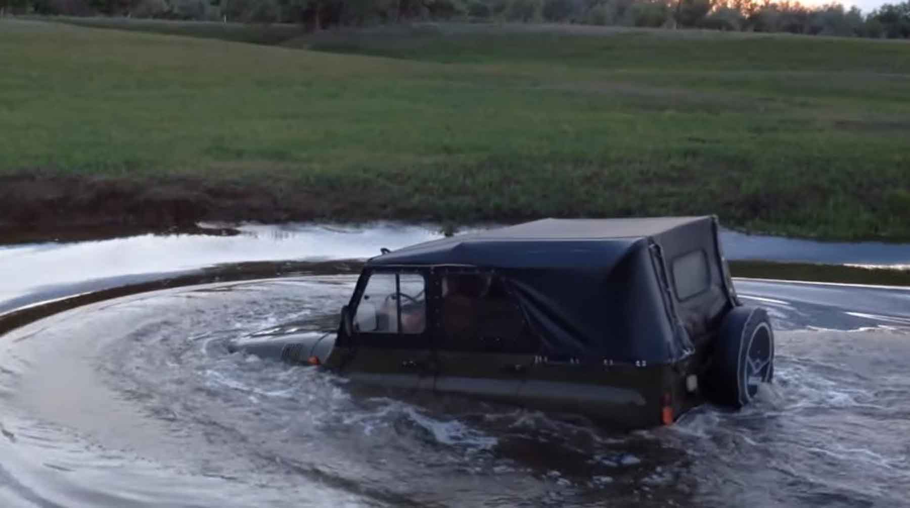 Десять человек утонули в Тыве при попытке переехать реку вброд на УАЗе