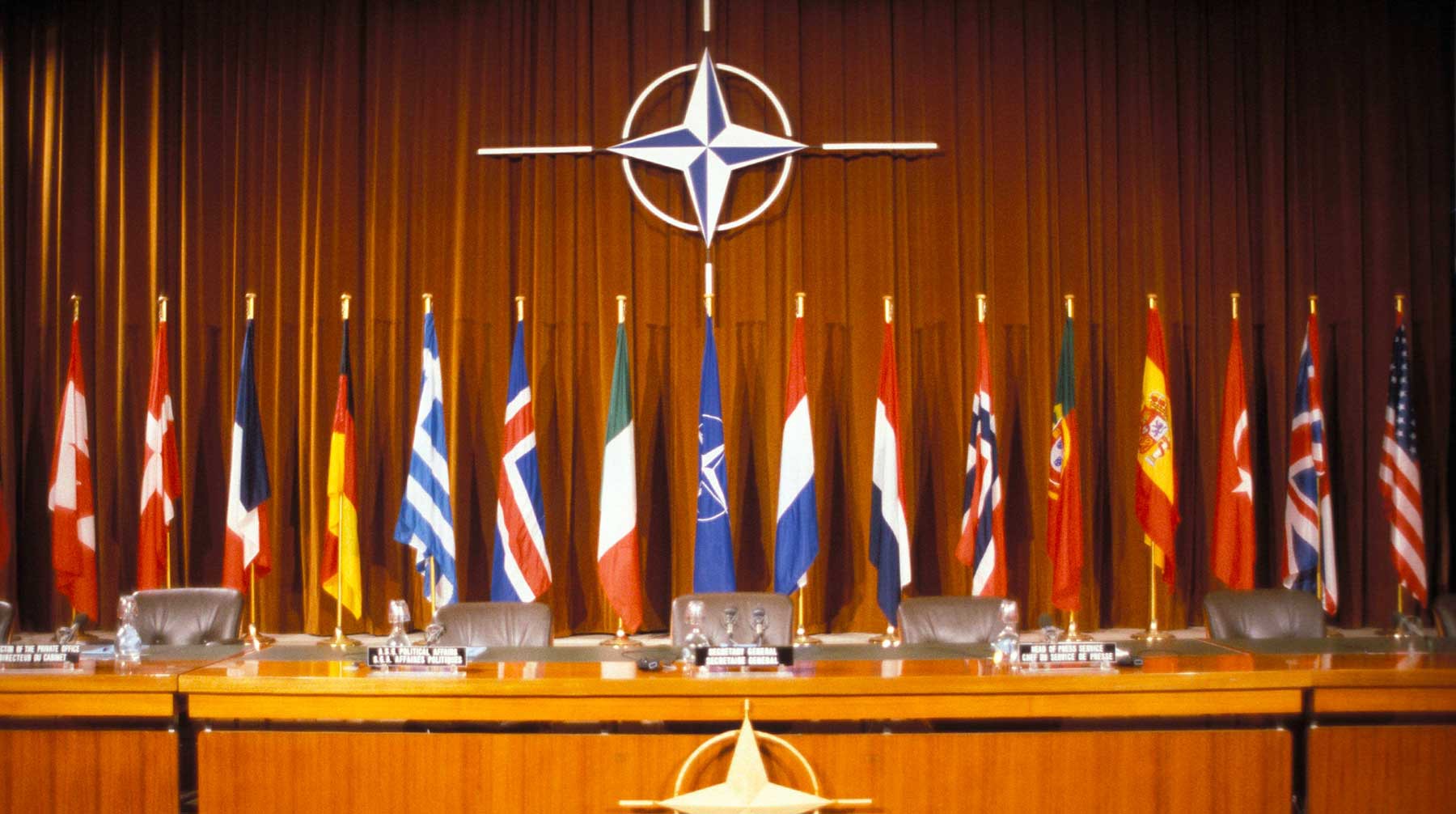 Dailystorm - СМИ: В НАТО случайно обнародовали места размещения ядерного оружия США