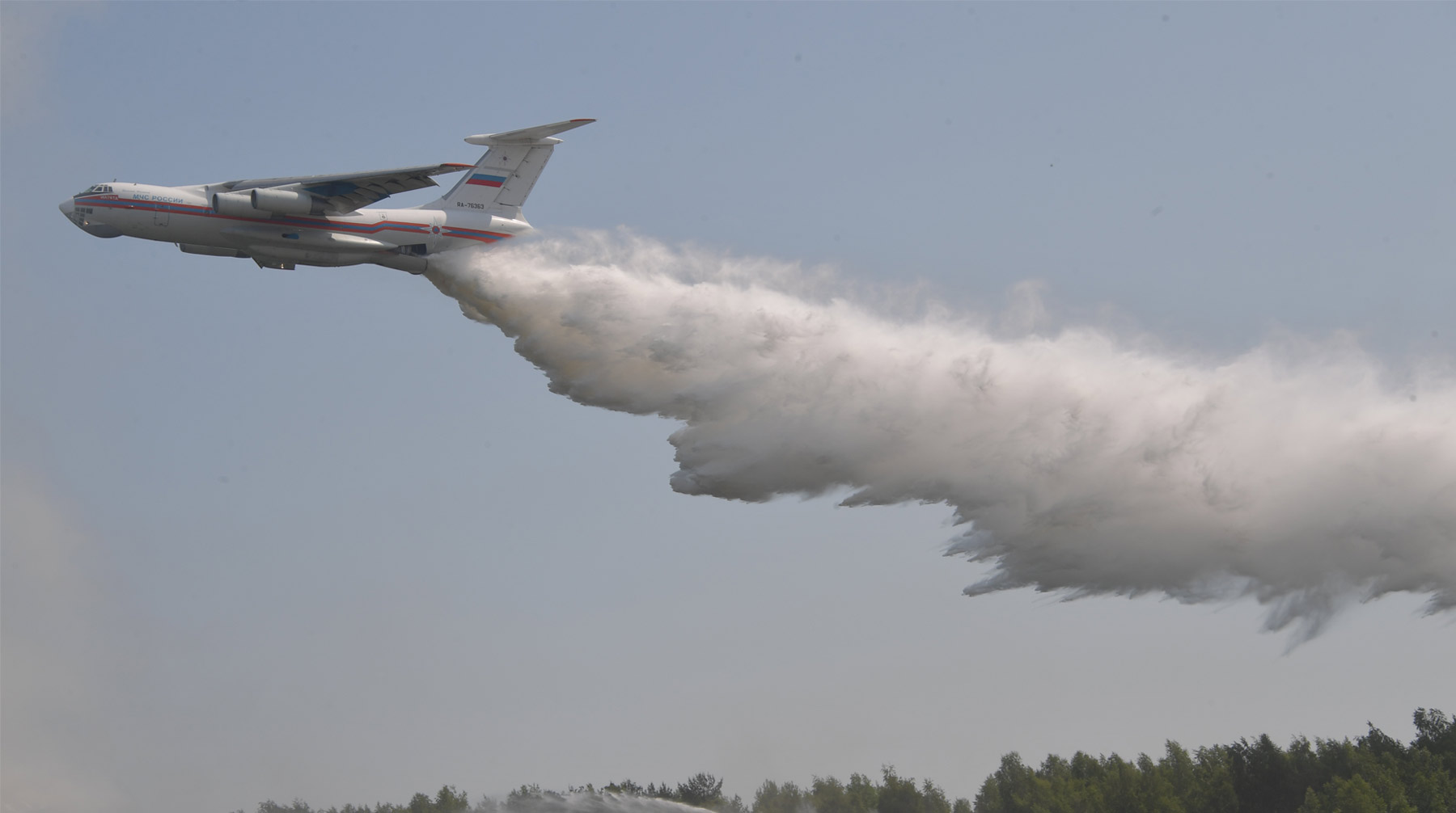 Ведомство сформирует авиагруппировку для борьбы с огнем в регионе к 1 августа Фото: © GLOBAL LOOK Press