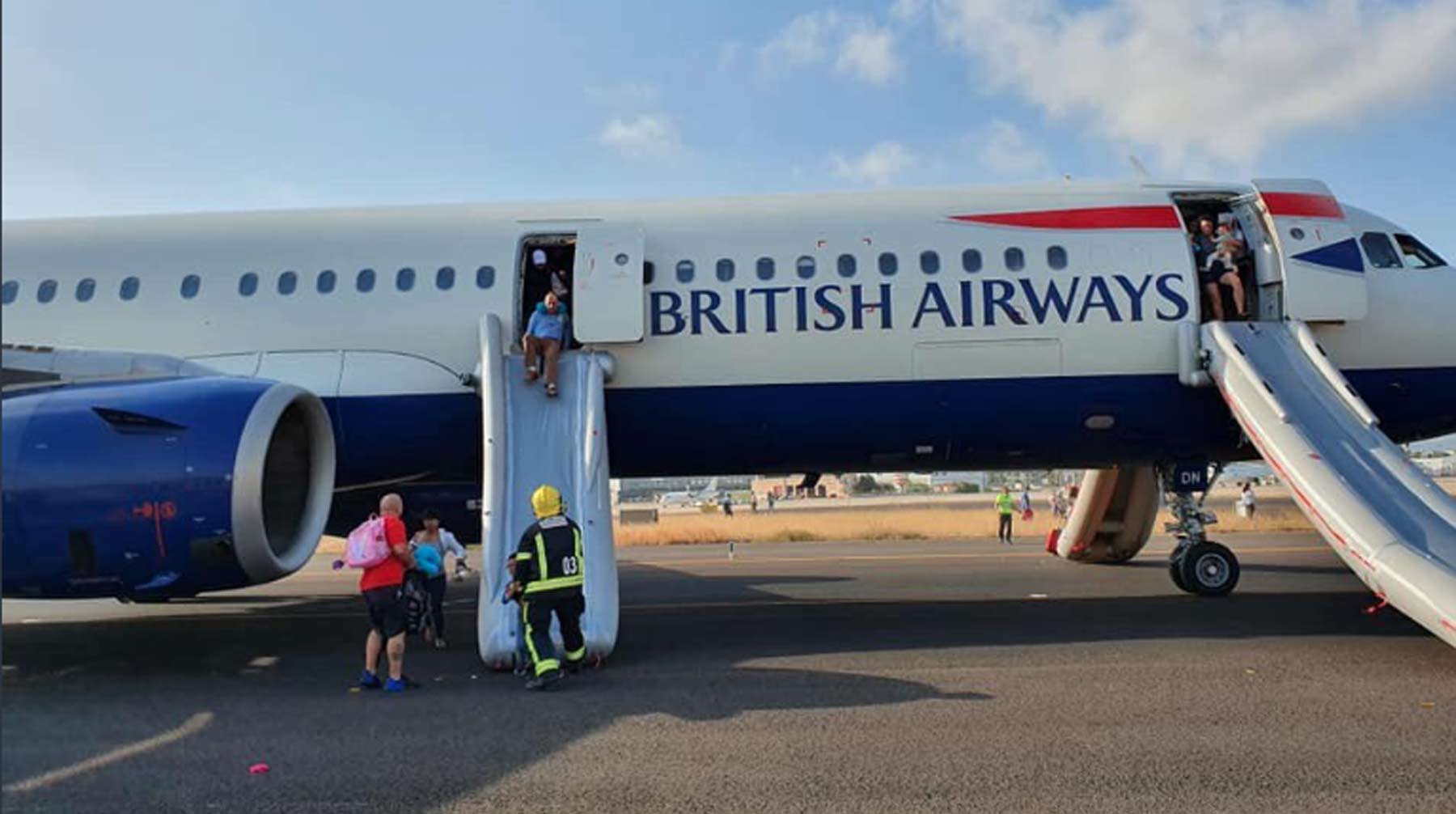Dailystorm - Самолет British Airways с задымленным салоном экстренно сел в Испании
