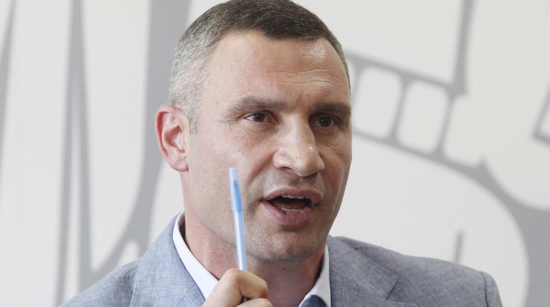 Dailystorm - Кличко сравнил пост мэра Киева с электрическим стулом