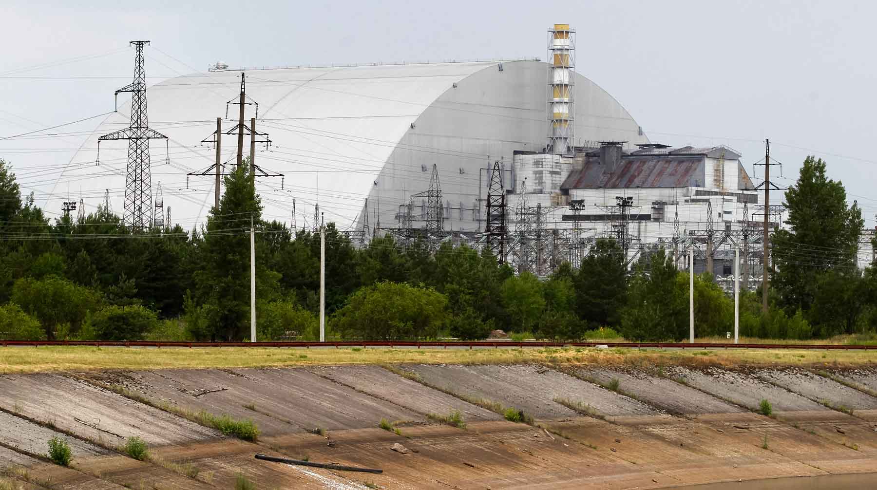 В документе описаны реакции, сокрытия и критика высшего руководства СССР 4-й блок Чернобыльской АЭС