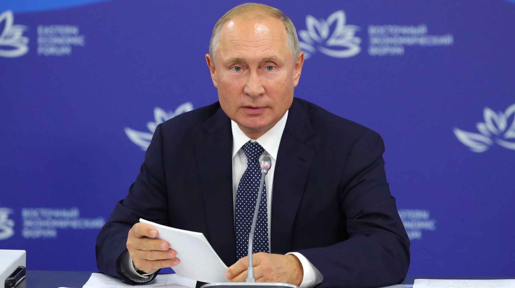 Этот вопрос президент РФ уже обсудил с главами регионов Фото: © GLOBAL LOOK press / Kremlin Pool
