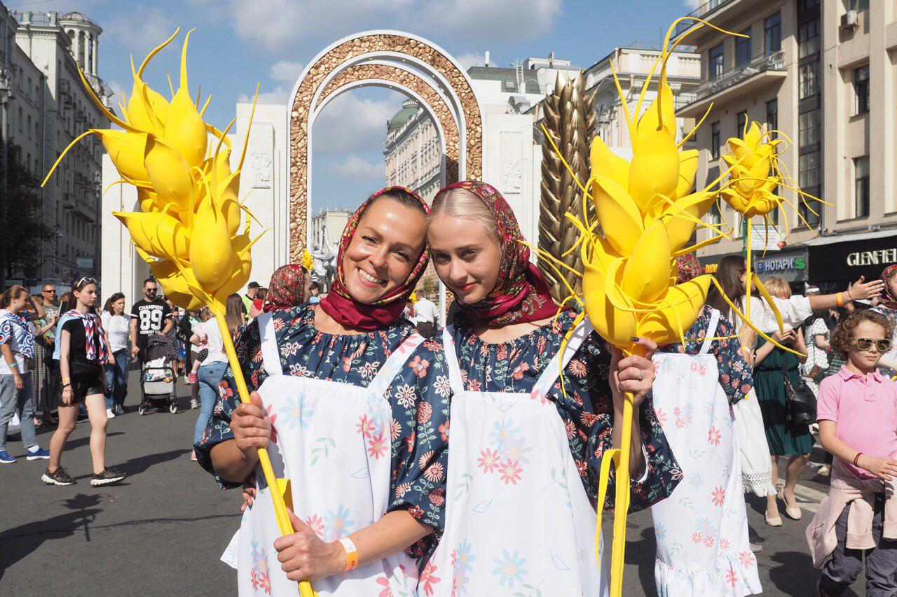 Откладывайте дела и идите праздновать 872-летие Москвы Фото: © Daily Storm