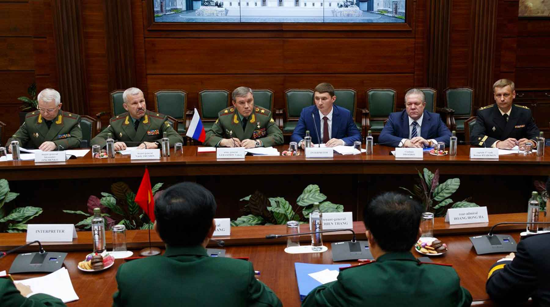 Президент одновременно провел и новые назначения Фото: © GLOBAL LOOK press / MOD Russia