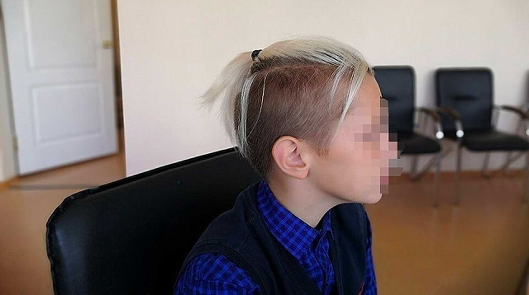 Мальчик носит «хипстерский пучок», как у своего кумира — футболиста Златана Ибрагимовича Фото: © Соцсети