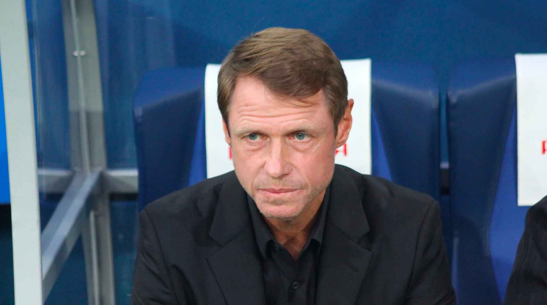 Руководство футбольного клуба приняло его отставку сразу после проигранного матча против «Оренбурга» Олег Кононов