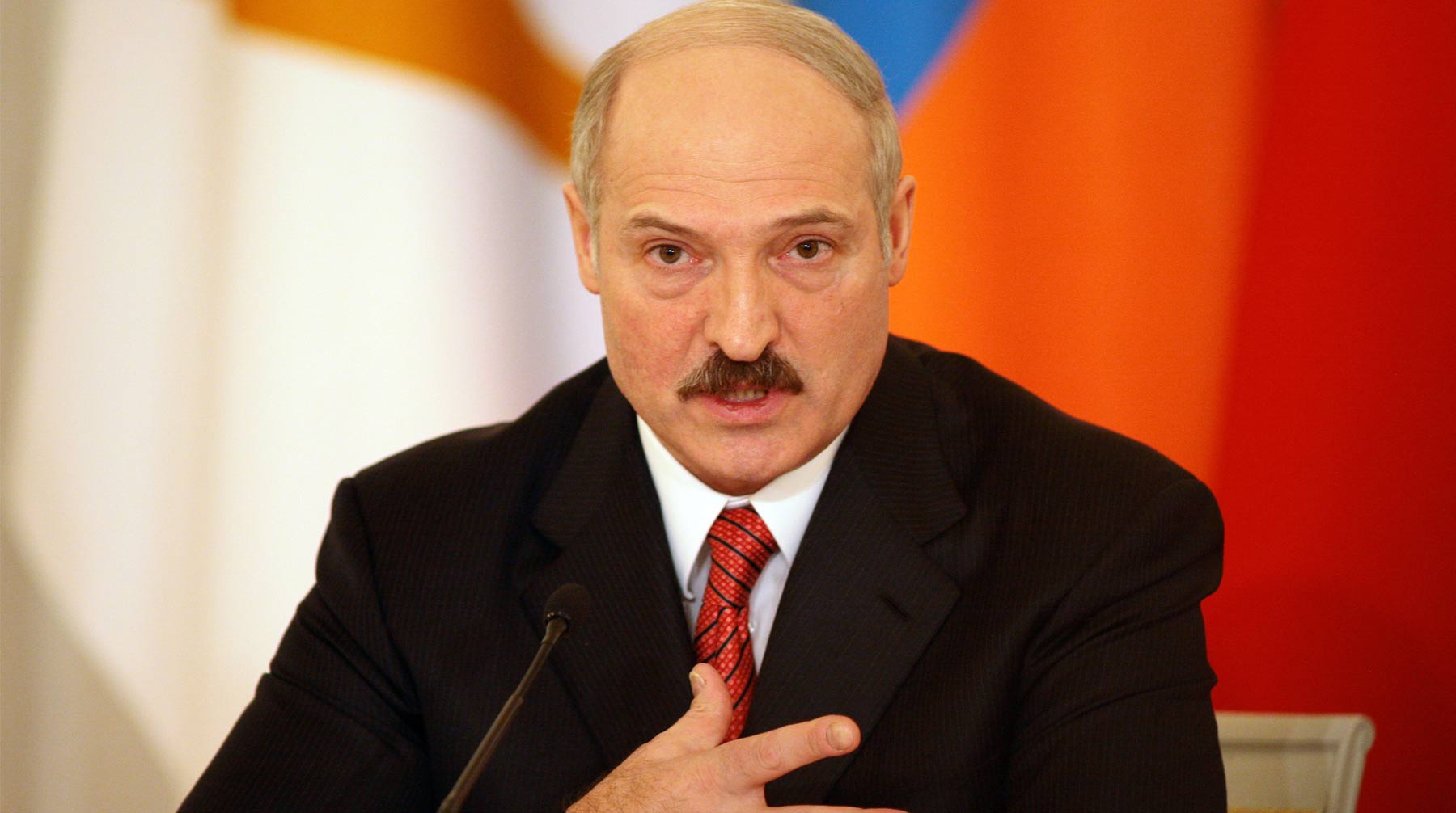 Dailystorm - Лукашенко пообещал Зеленскому дружбу и поддержку
