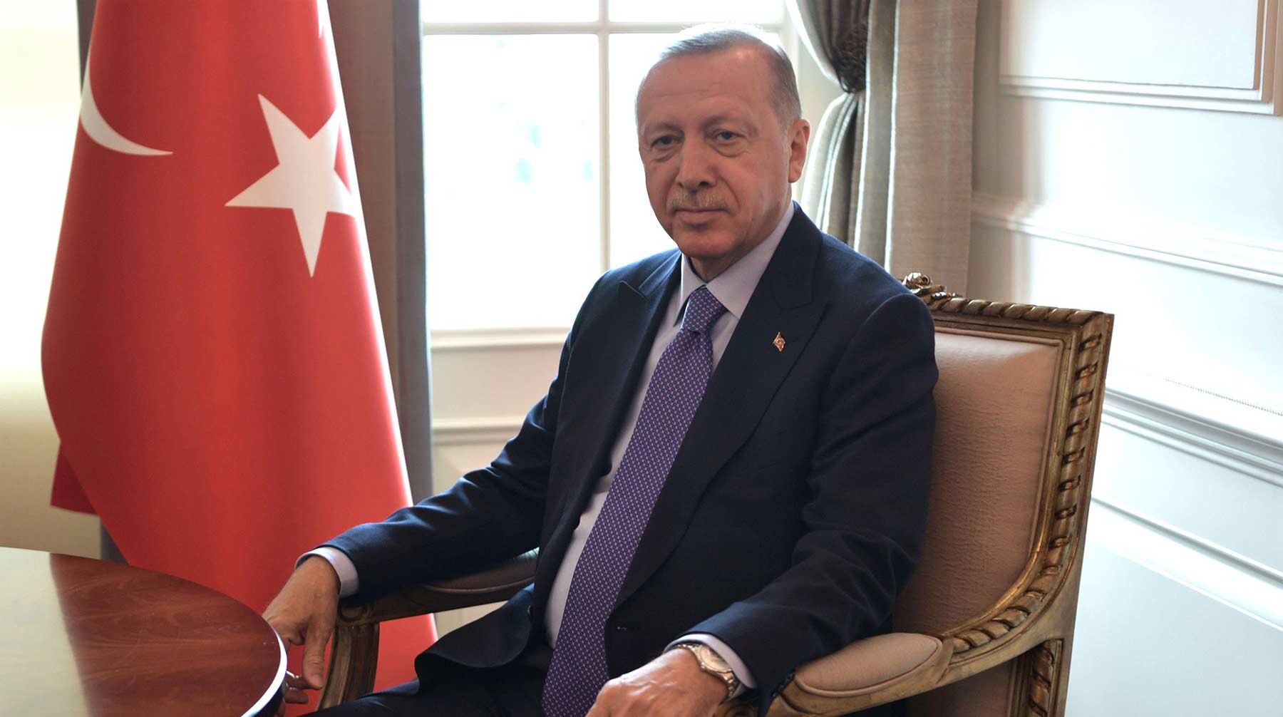 «Вы с нами или с террористами?»: Эрдоган потребовал от НАТО помощи в Сирии