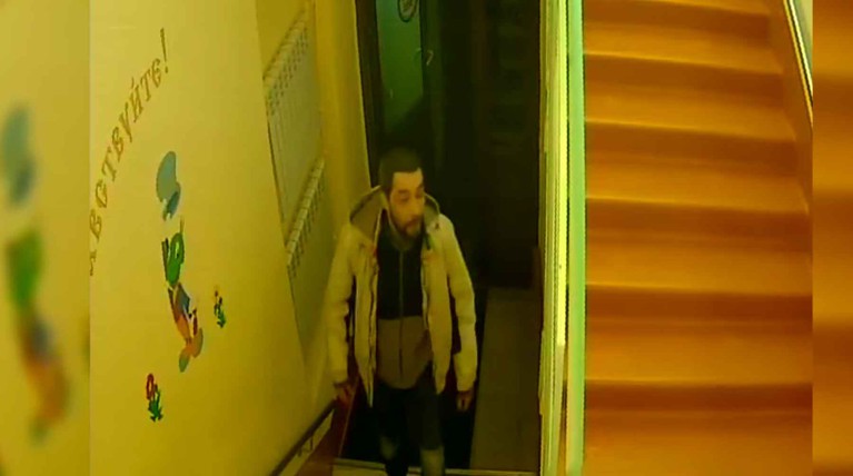 СКР опубликовал видео нападения на детсад убийцы ребенка в Нарьян-Маре — Daily Storm