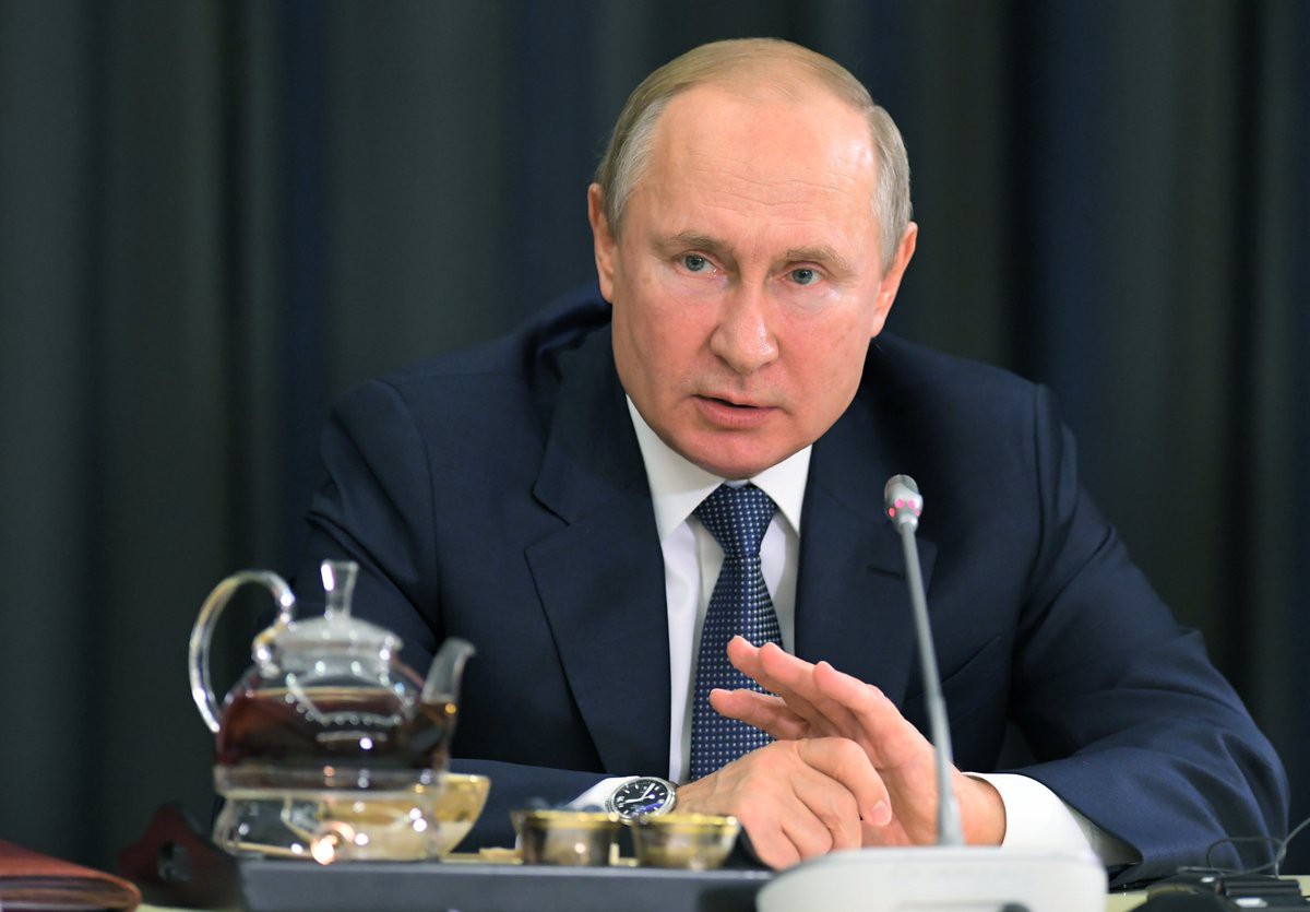 Dailystorm - Путин ответил Сокурову, заявившему о невиновности фигурантов «московского дела»