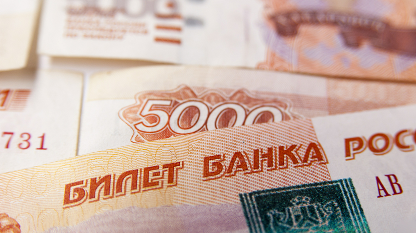Минимальный размер оплаты труда вырастет на 850 рублей — до 12 130 рублей Фото: © GLOBAL LOOK press/Sergey Kovalev