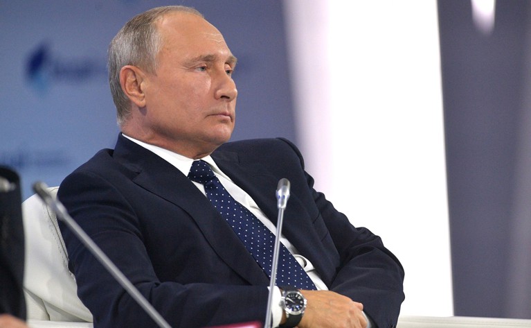 «Антисемитская свинья»: Путина взбесил посол Польши, предлагавший поставить памятник Гитлеру — Daily Storm