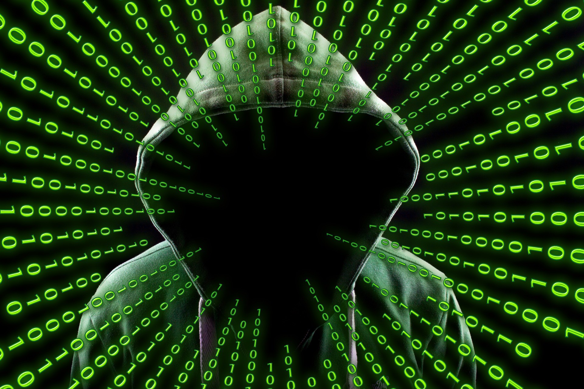 Dailystorm - Суд отправил в колонию хакеров, взломавших электронные системы РЖД и S7