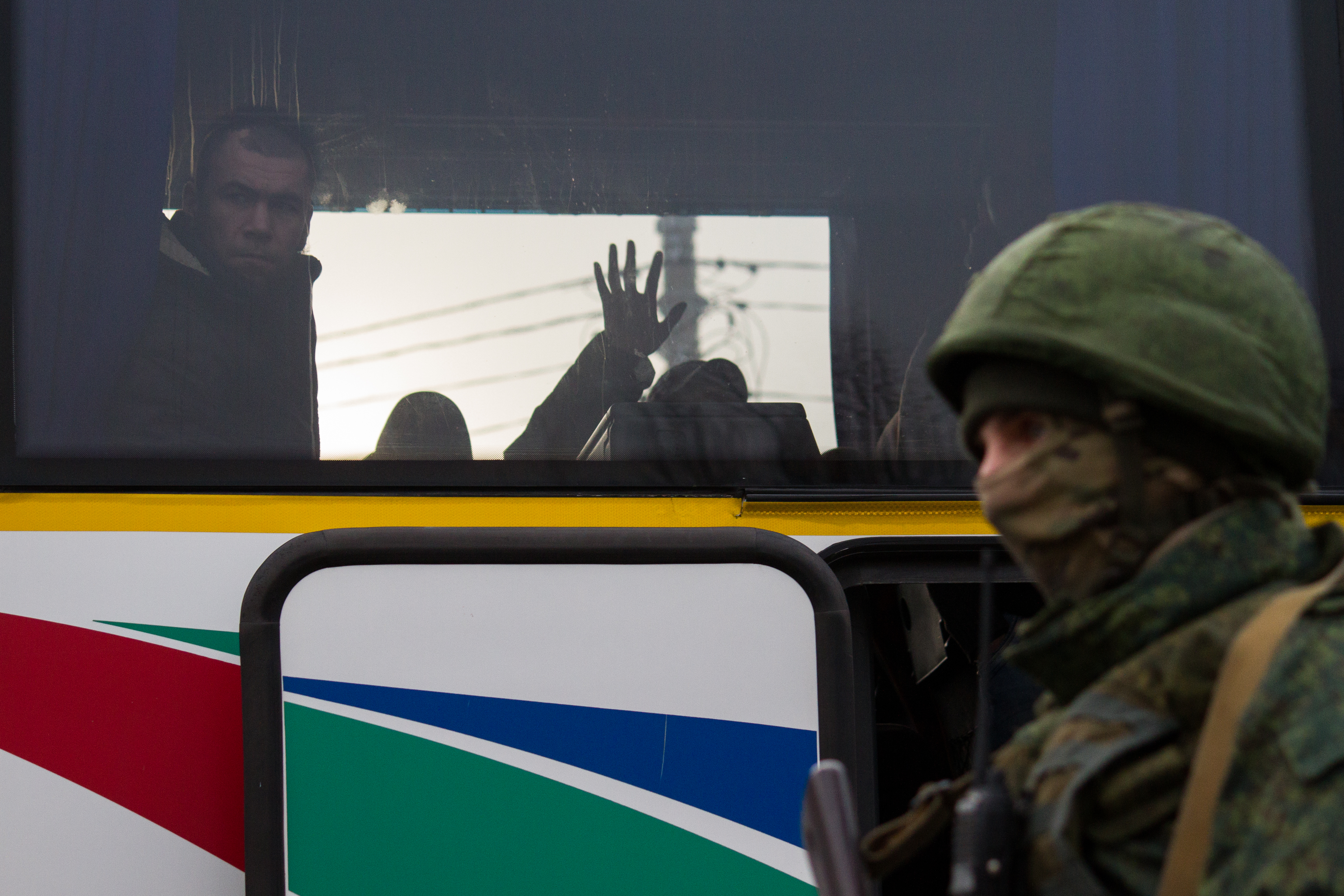 Киев должен вернуть 87 человек, самопровозглашенные республики Донбасса — 55 Фото: © Gloabal Look Press / Alexander Rekun