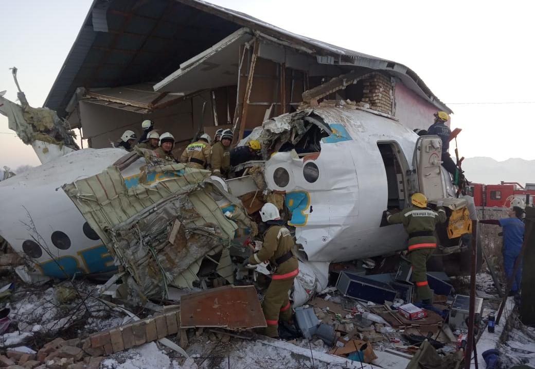 Основной версией авиакатастрофы в аэропорту Алма-Аты в декабре 2019-го правительственная комиссия назвала обледенение самолета Фото: © Global Look Press / Ren Jun