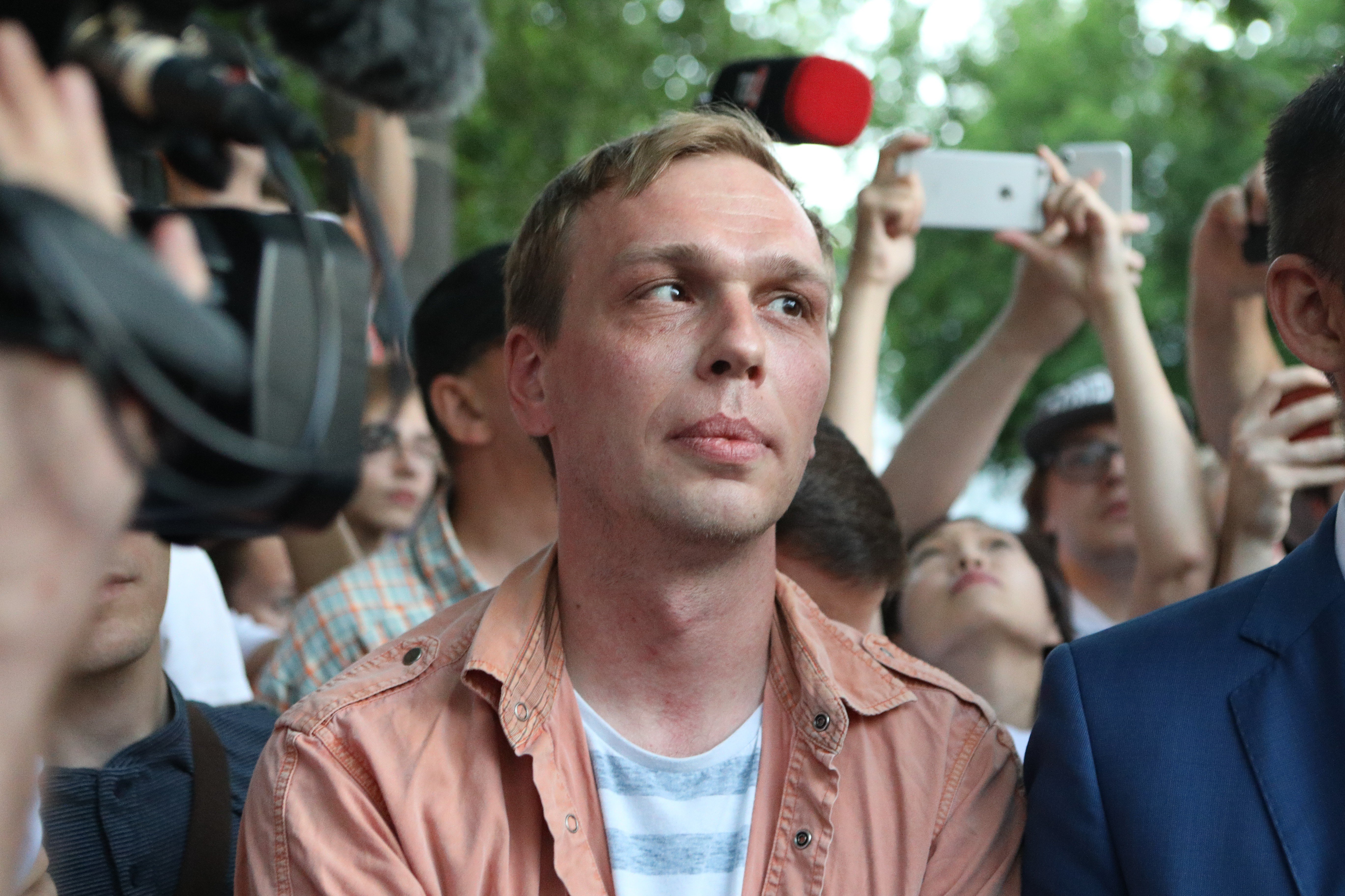 Ранее журналист «Медузы» сообщил, что его признали потерпевшим по делу о превышении полномочий сотрудниками полиции Фото: © Global Look Press / City News Moskva