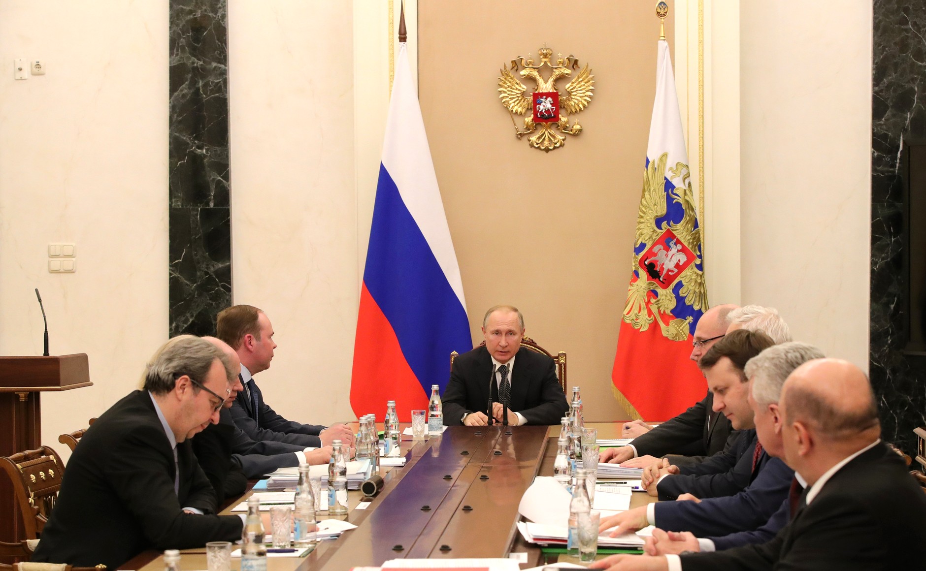Дмитрию Медведеву глава государства предложил новый пост в Совете безопасности Фото: © Global Look Press / Kremlin Pool