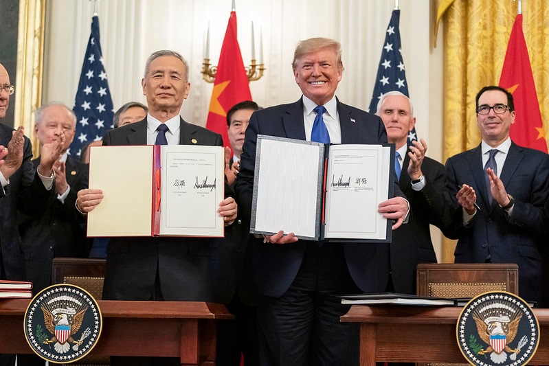 Пекин и Вашингтон 15 января подписали соглашение по первой фазе «торгового перемирия» Фото: © facebook.com / WhiteHouse