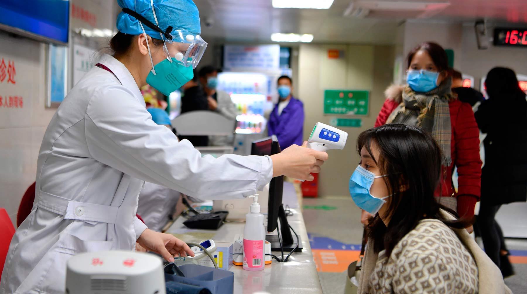 С начала эпидемии зарегистрировано более 20 тысяч случаев заражения новым типом патогена Фото: © Global Look Press / Wei Peiquan