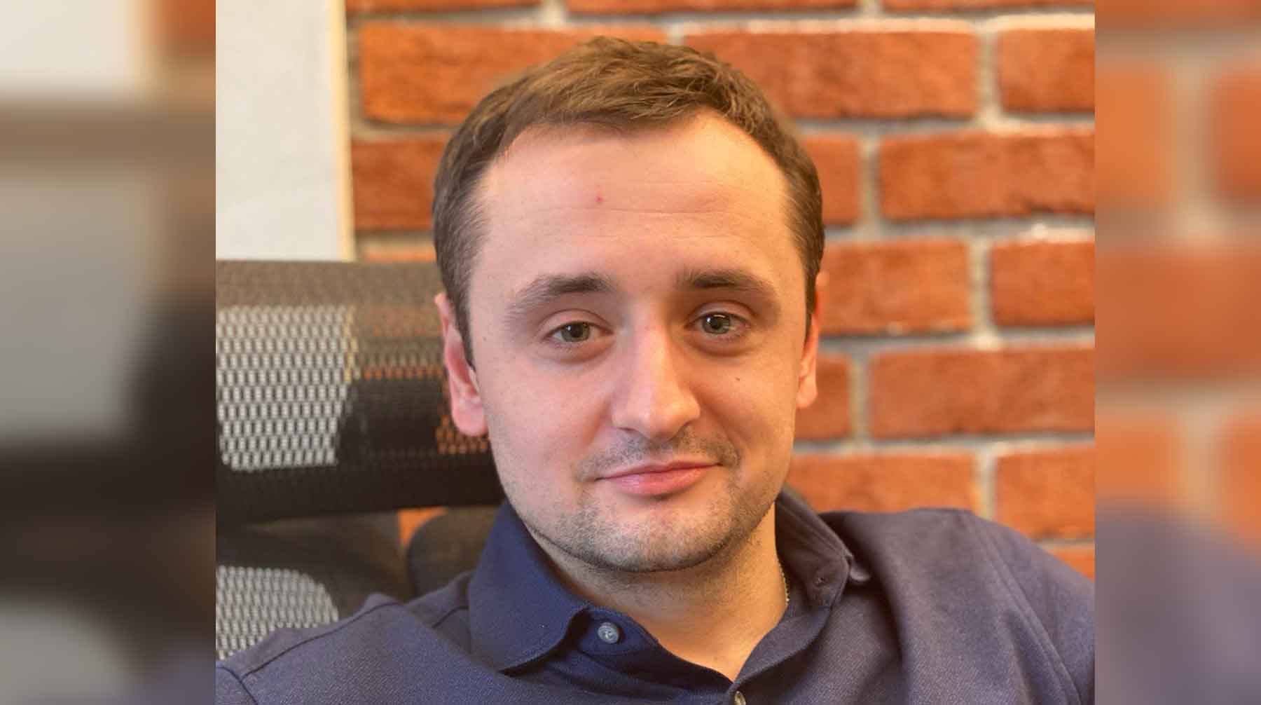 Пиарщик потребует рубль в суде от владельцев Telegram-канала Baza Александр Гусов